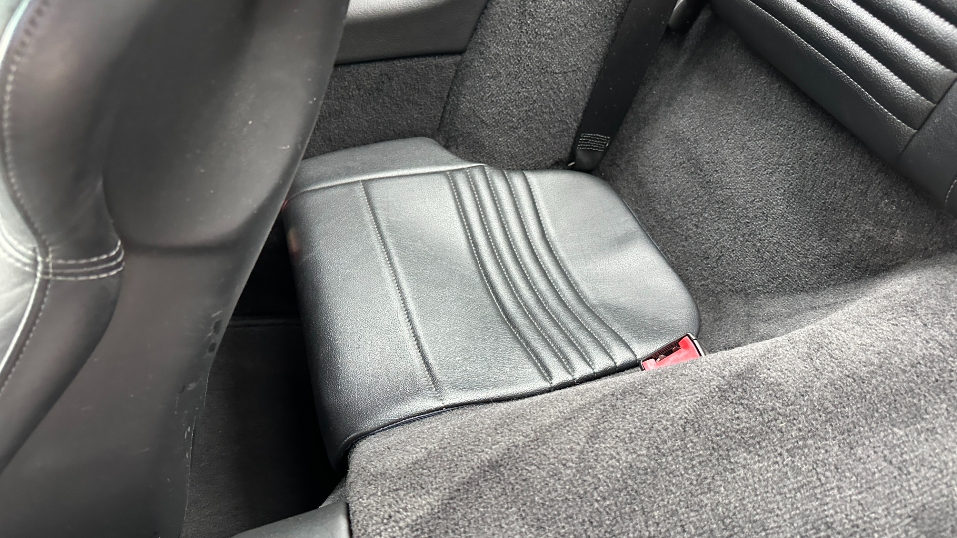 Used 2003 Porsche 911 Carrera 6 SPEED / LEATHER SPORT SEATS / SPORT EXHAUST / RIGID CHASSIS TUNING for sale $34,000 at Formula Imports in Charlotte NC 28227 24