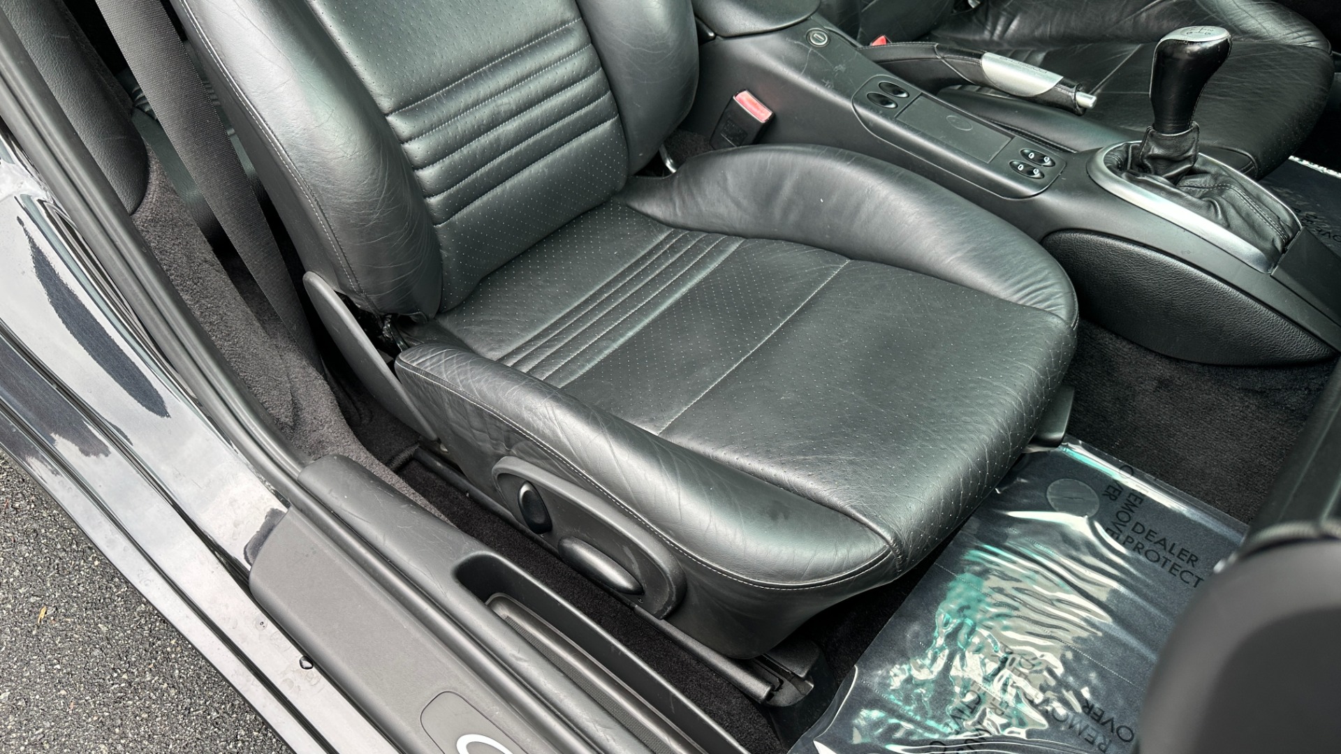 Used 2003 Porsche 911 Carrera 6 SPEED / LEATHER SPORT SEATS / SPORT EXHAUST / RIGID CHASSIS TUNING for sale $34,000 at Formula Imports in Charlotte NC 28227 28