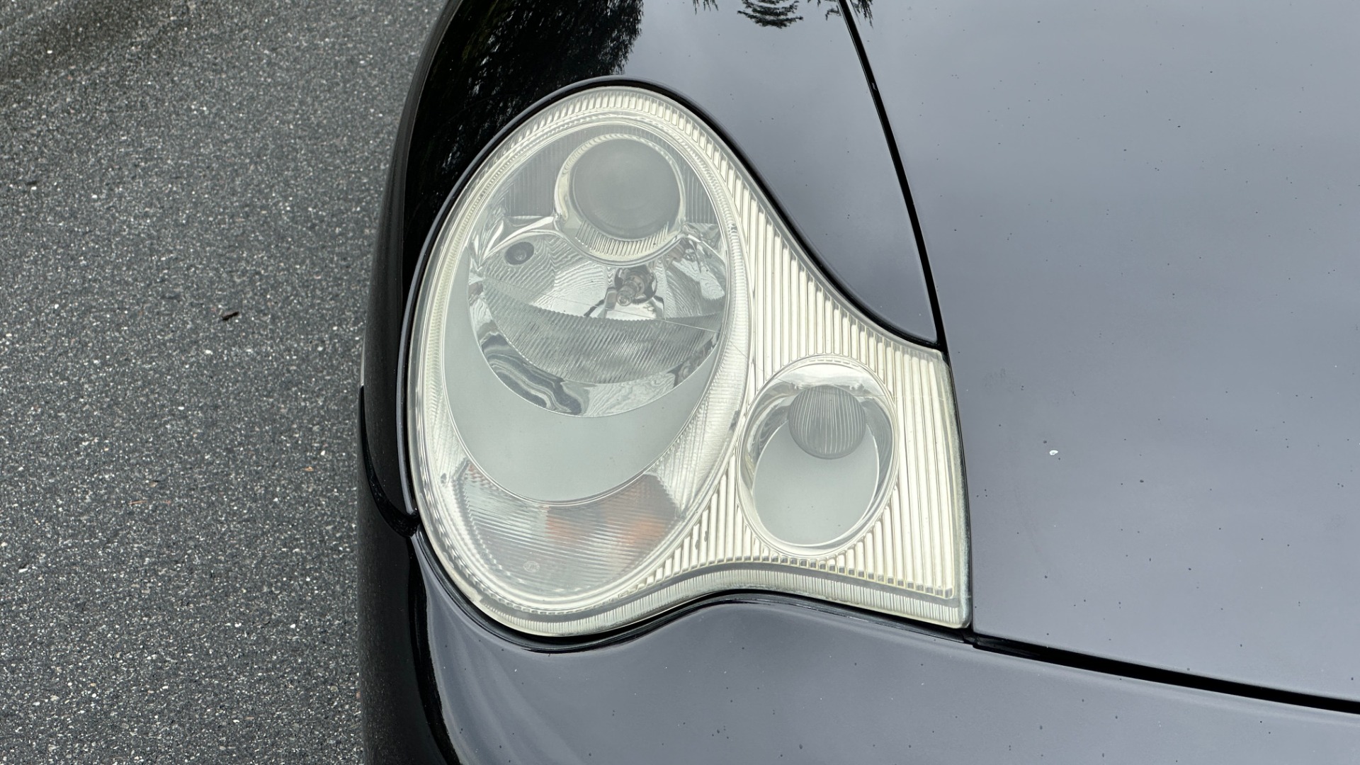 Used 2003 Porsche 911 Carrera 6 SPEED / LEATHER SPORT SEATS / SPORT EXHAUST / RIGID CHASSIS TUNING for sale $34,000 at Formula Imports in Charlotte NC 28227 37