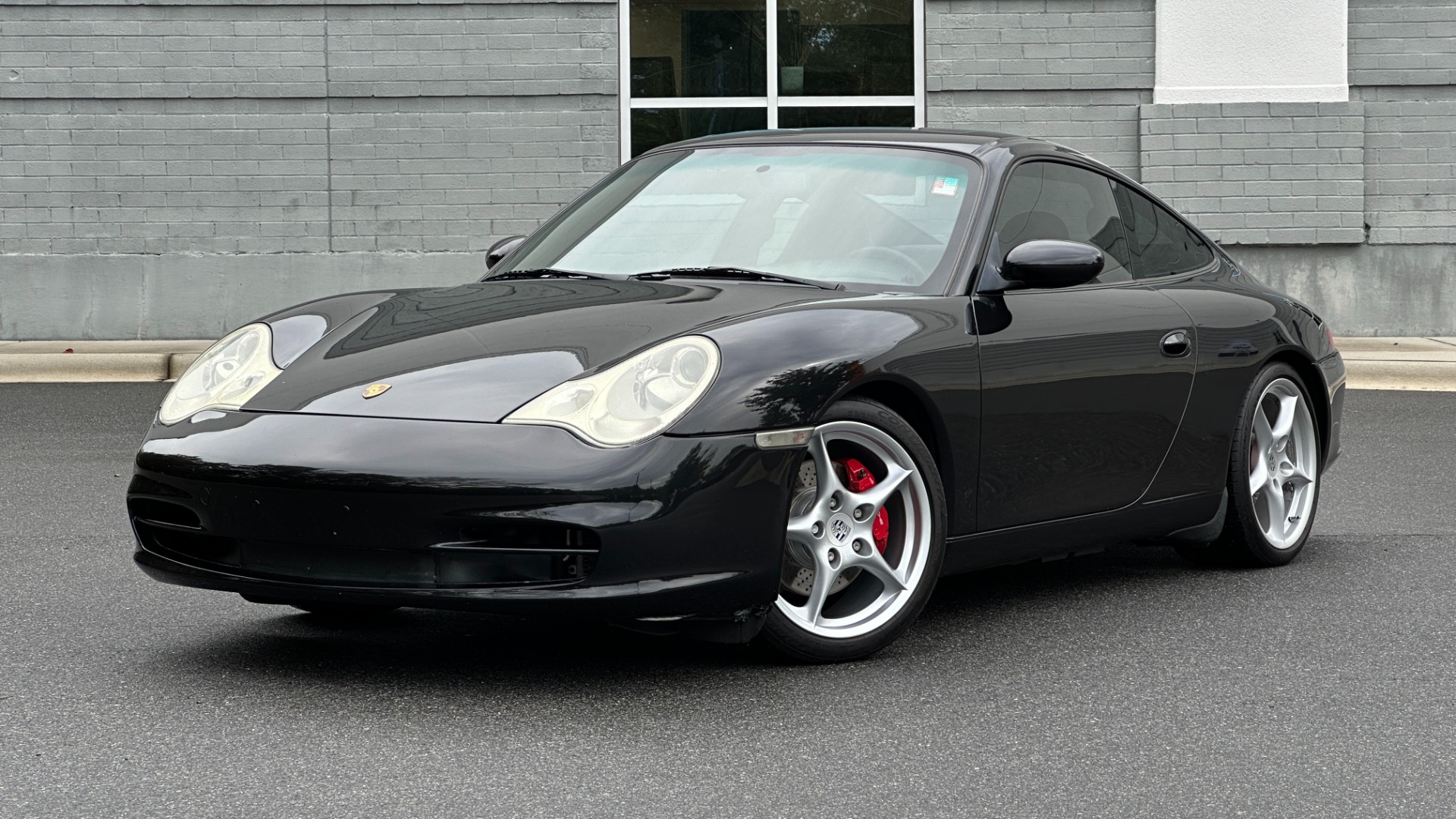 Used 2003 Porsche 911 Carrera 6 SPEED / LEATHER SPORT SEATS / SPORT EXHAUST / RIGID CHASSIS TUNING for sale $34,000 at Formula Imports in Charlotte NC 28227 1