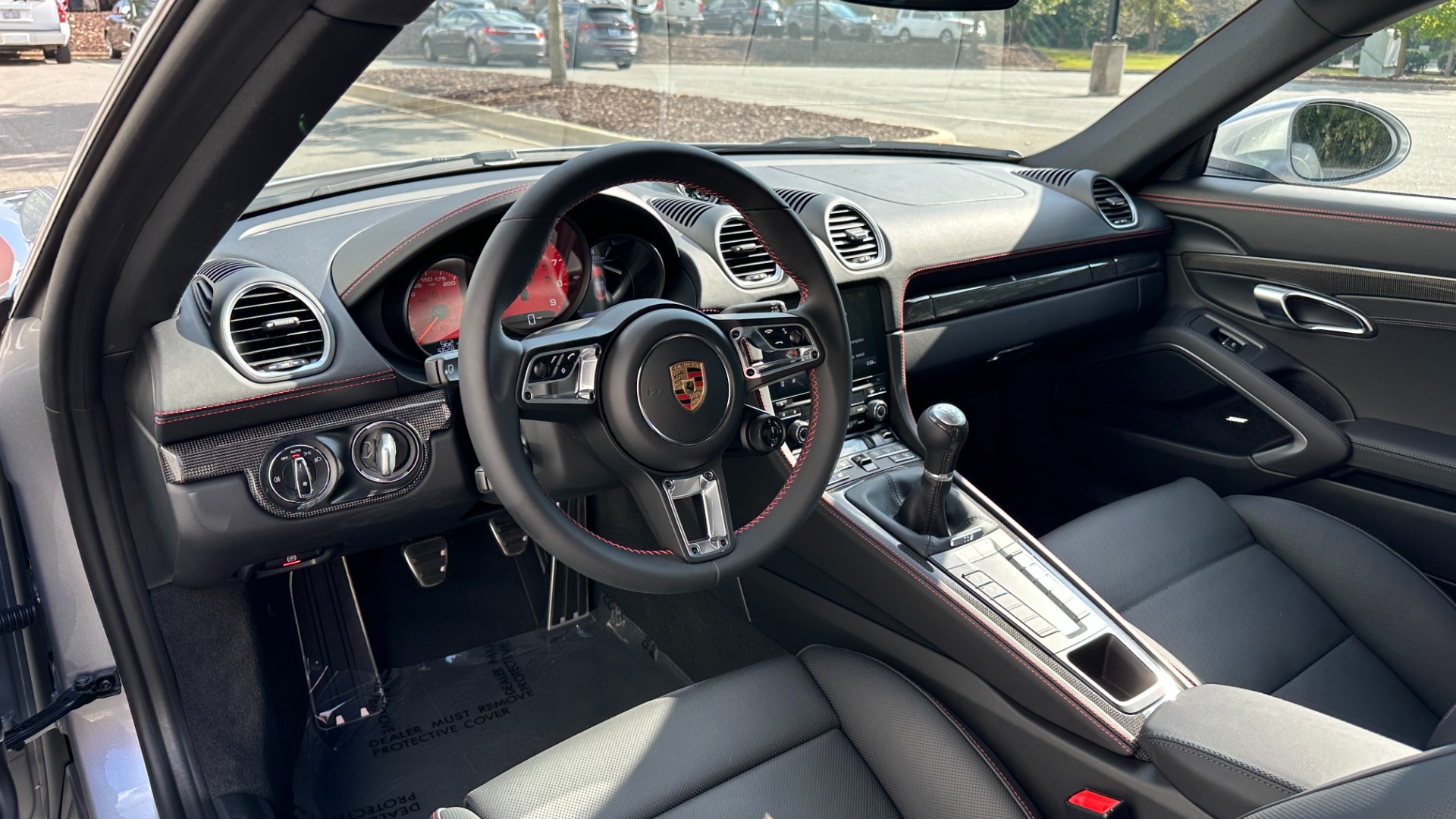 Used 2023 Porsche 718 Cayman GTS 4.0 / 6 SPEED / SPORT SEATS / SPORT DESIGN / CARBON FIBER for sale Sold at Formula Imports in Charlotte NC 28227 11