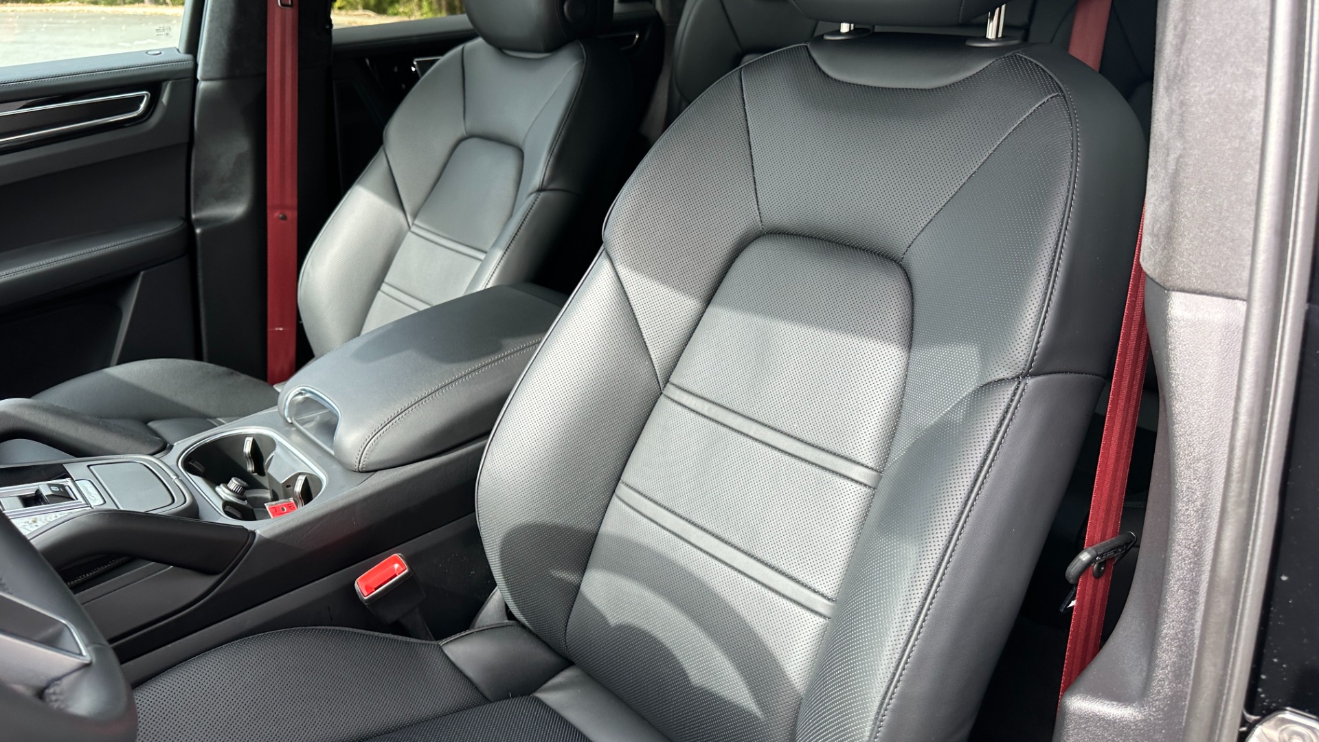 Used 2023 Porsche Cayenne GTS / PREMIUM PLUS / MASSAGE / ASSISTANCE PACKAGE for sale $129,495 at Formula Imports in Charlotte NC 28227 13