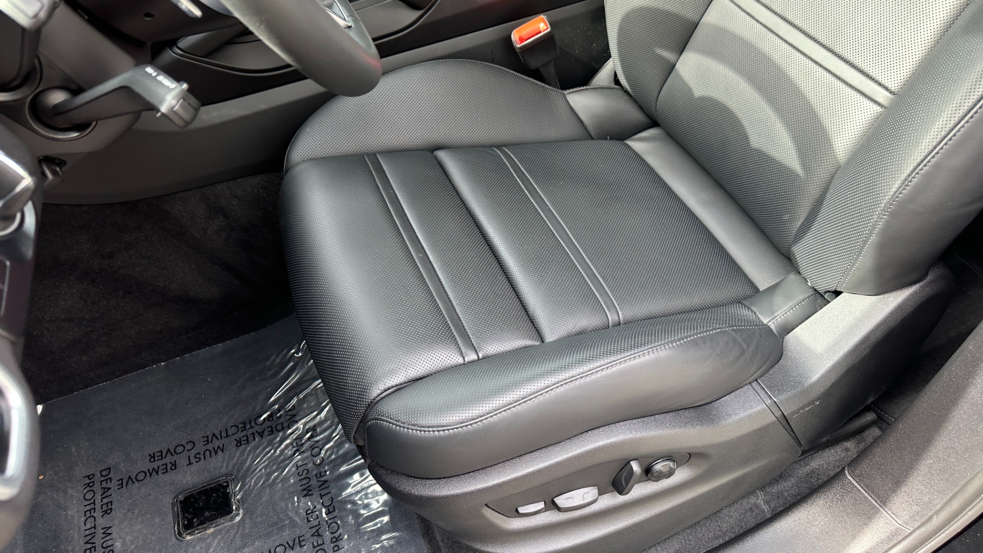 Used 2023 Porsche Cayenne GTS / PREMIUM PLUS / MASSAGE / ASSISTANCE PACKAGE for sale $129,495 at Formula Imports in Charlotte NC 28227 14