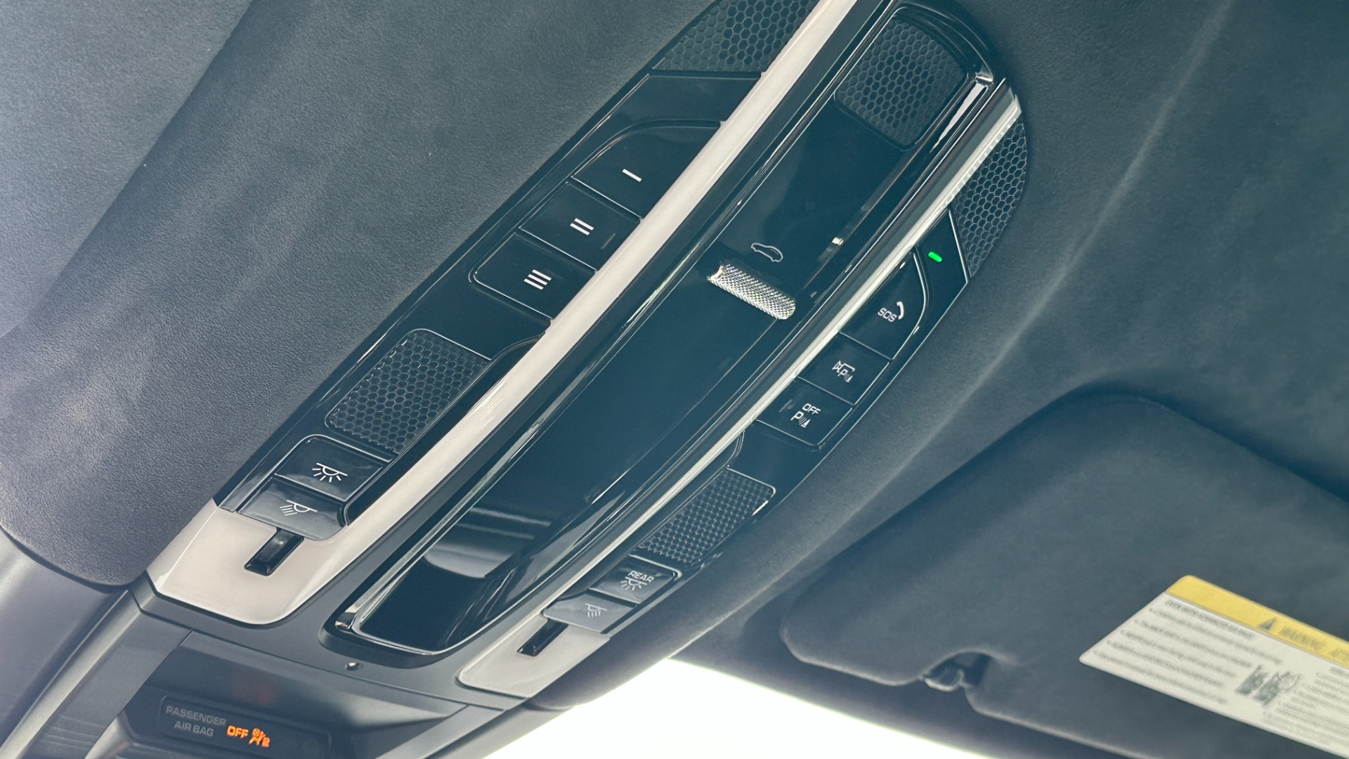 Used 2023 Porsche Cayenne GTS / PREMIUM PLUS / MASSAGE / ASSISTANCE PACKAGE for sale Sold at Formula Imports in Charlotte NC 28227 22