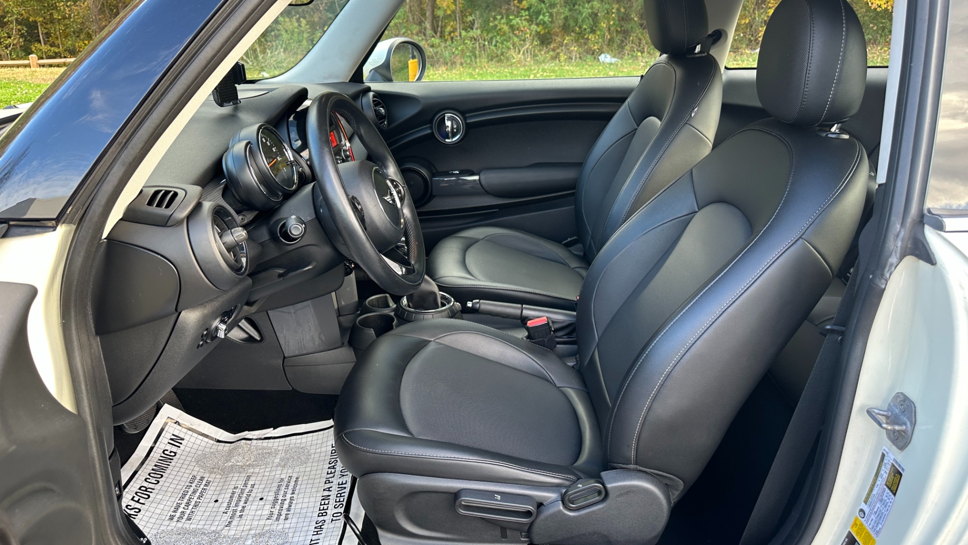Used 2015 MINI Cooper Hardtop for sale $12,995 at Formula Imports in Charlotte NC 28227 12