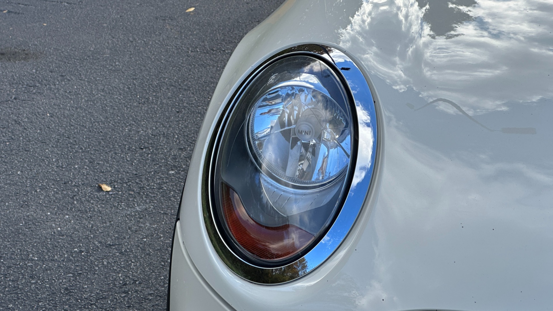 Used 2015 MINI Cooper Hardtop for sale $12,995 at Formula Imports in Charlotte NC 28227 30
