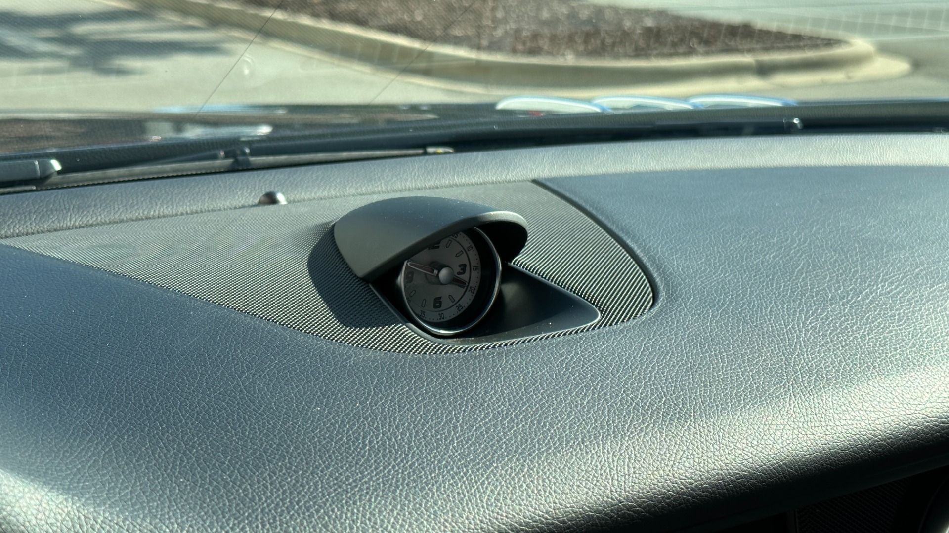 Used 2015 Mercedes-Benz SLK-Class SLK 250 / SPORT / PREMIUM / MAGIC SKY GLASS ROOF / DASH CLOCK for sale $23,495 at Formula Imports in Charlotte NC 28227 19