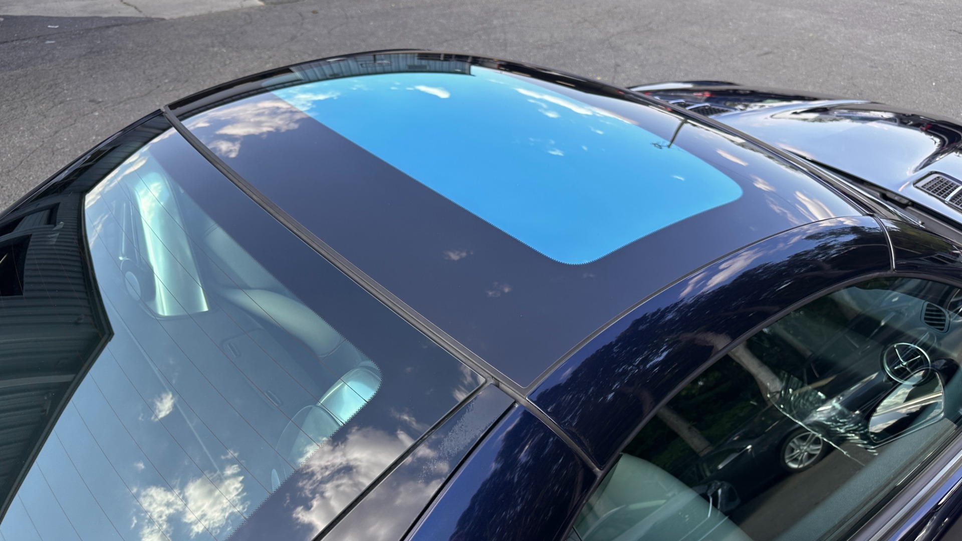 Used 2015 Mercedes-Benz SLK-Class SLK 250 / SPORT / PREMIUM / MAGIC SKY GLASS ROOF / DASH CLOCK for sale $23,495 at Formula Imports in Charlotte NC 28227 46