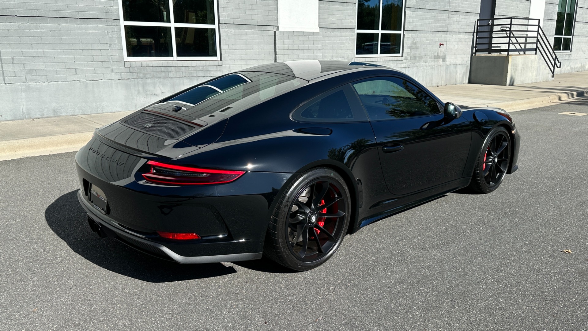 Used 2019 Porsche 911 GT3 TOURING COUPE / 6 SPEED / CARBON BUCKETS / FULL PAINT PROTECTION for sale $229,990 at Formula Imports in Charlotte NC 28227 4