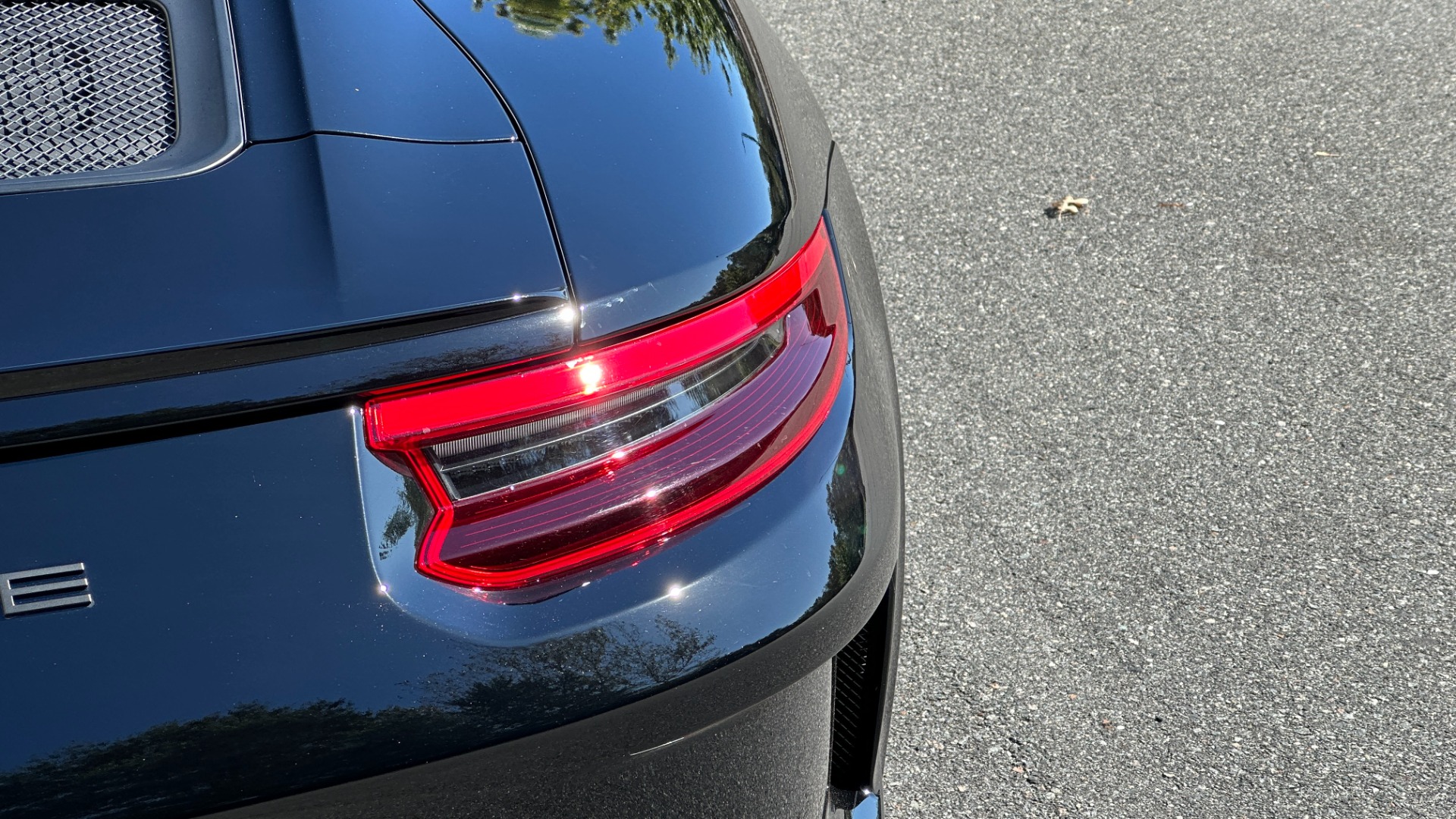 Used 2019 Porsche 911 GT3 TOURING COUPE / 6 SPEED / CARBON BUCKETS / FULL PAINT PROTECTION for sale $229,990 at Formula Imports in Charlotte NC 28227 44