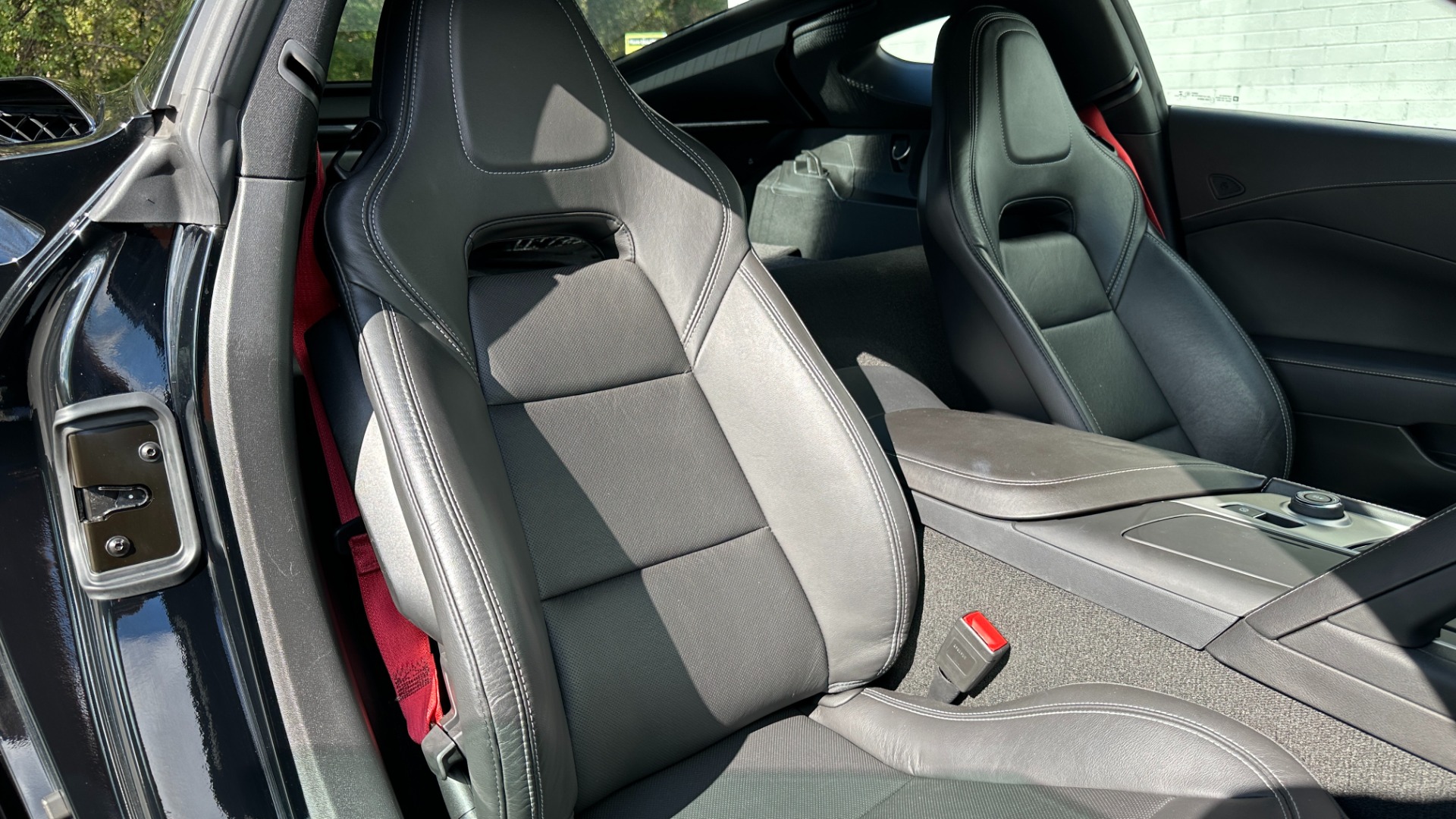 Used 2019 Chevrolet Corvette GRAND SPORT 1LT / CORSA EXHAUST / INTAKE / HERITAGE PKG for sale $49,999 at Formula Imports in Charlotte NC 28227 25