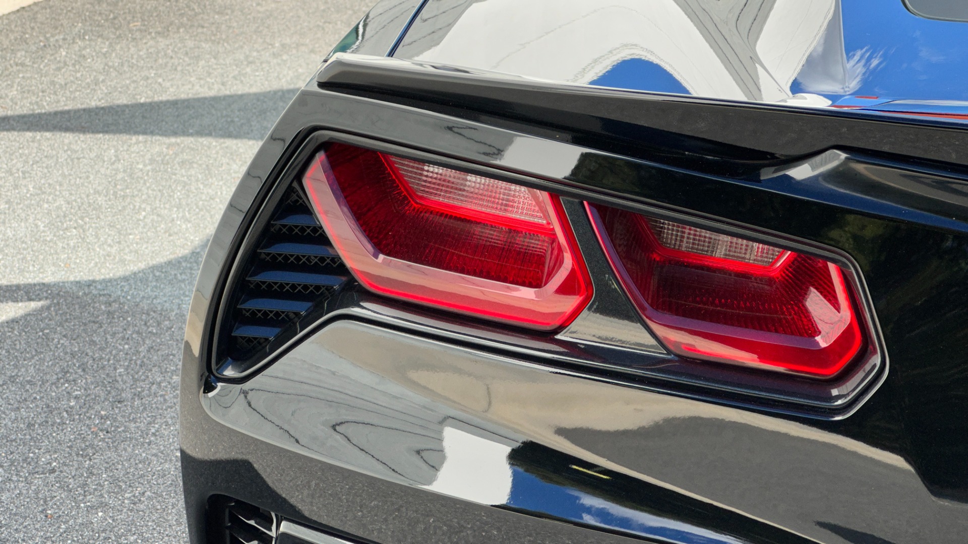 Used 2019 Chevrolet Corvette GRAND SPORT 1LT / CORSA EXHAUST / INTAKE / HERITAGE PKG for sale $49,999 at Formula Imports in Charlotte NC 28227 26
