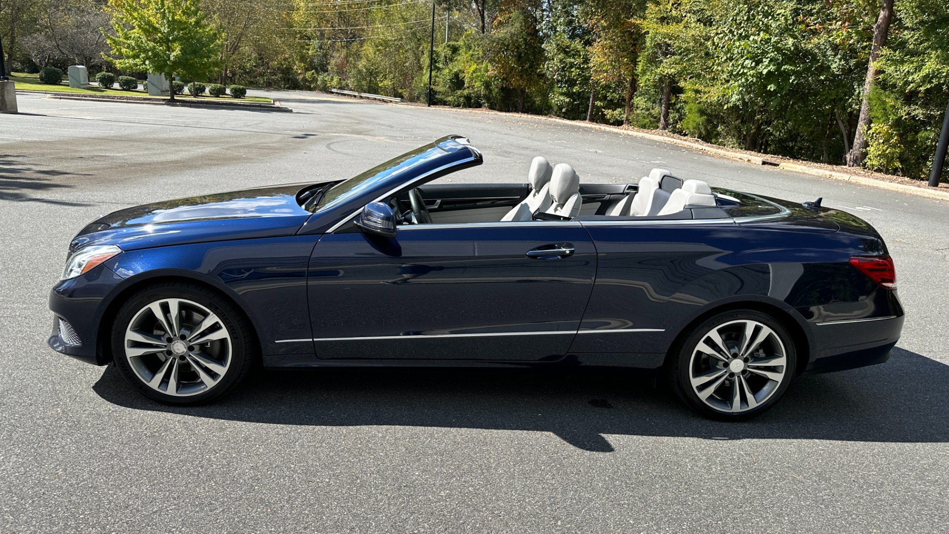 Used 2016 Mercedes-Benz E-Class E 400 for sale Sold at Formula Imports in Charlotte NC 28227 7