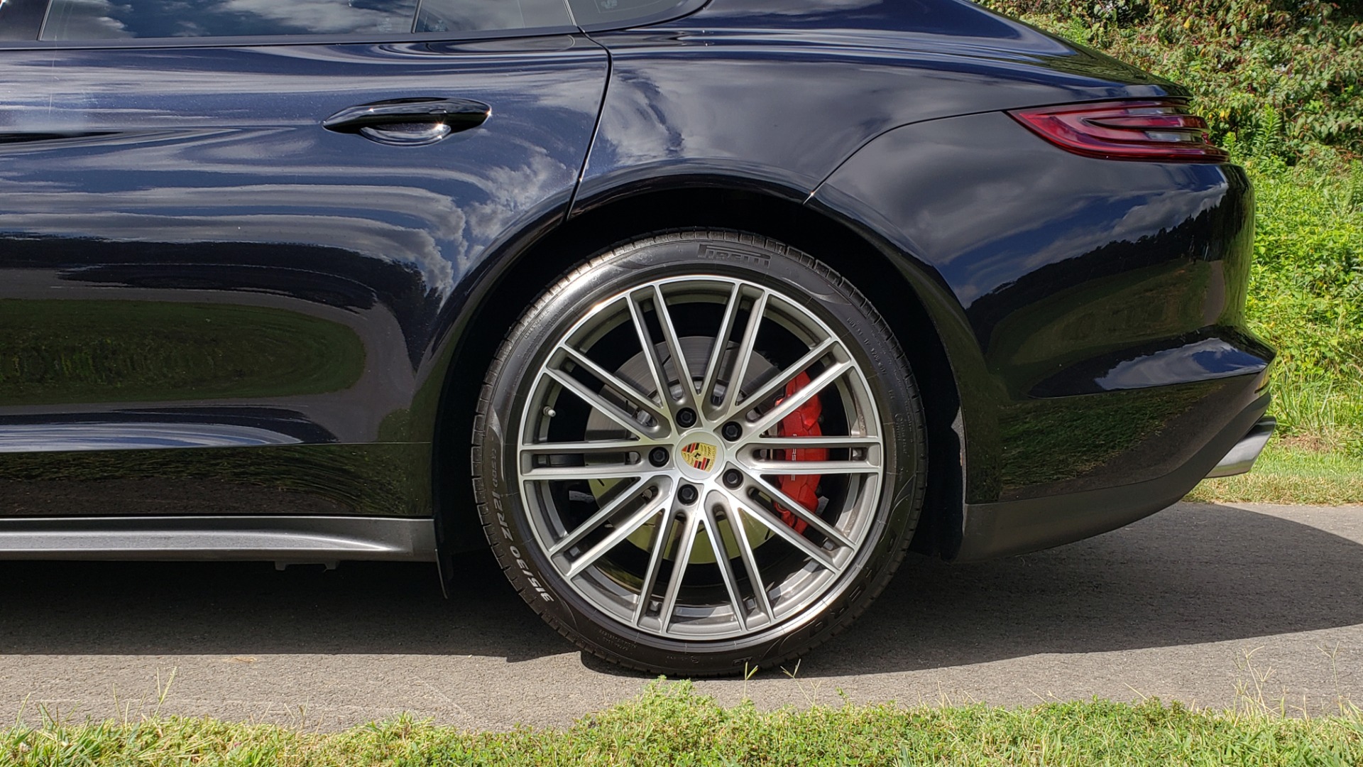 Used 2017 Porsche PANAMERA TURBO AWD / 4.0L V8 / AUTO / NAV / BOSE / REARVIEW / 21IN WHEELS for sale Sold at Formula Imports in Charlotte NC 28227 85