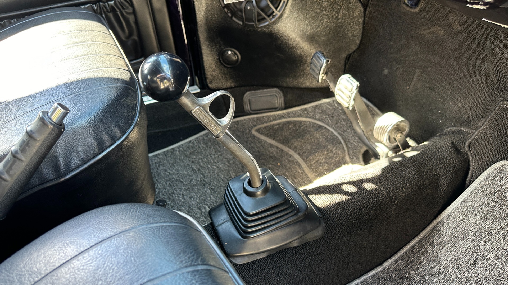 Used 1967 Volkswagen BEETLE CUSTOM / SOUND SYSTEM / CUSTOM PAINT / RUNS AMAZING for sale $26,995 at Formula Imports in Charlotte NC 28227 30
