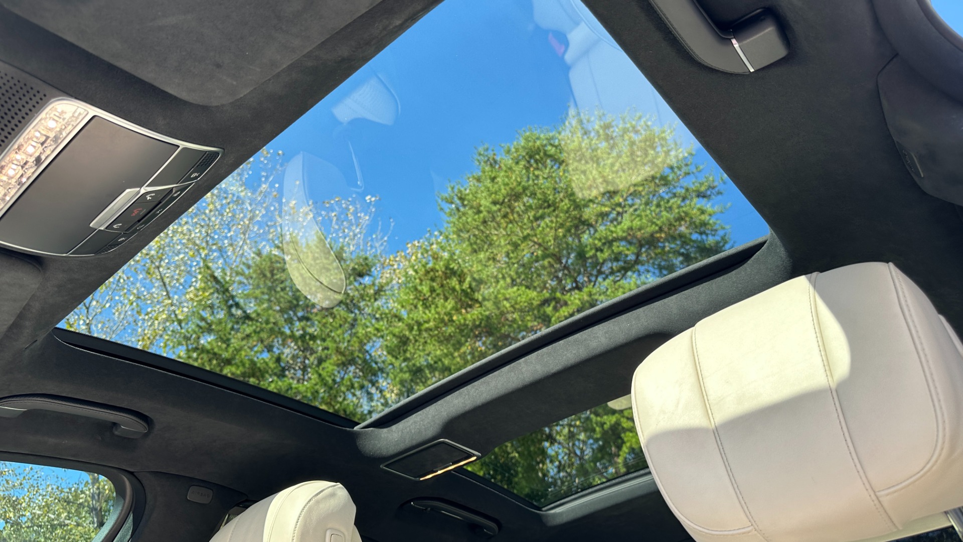 Used 2018 Mercedes-Benz S-Class AMG S 63 / EXCLUSIVE TRIM / DRIVER ASSIST / WARMTH AND COMFORT for sale $61,995 at Formula Imports in Charlotte NC 28227 30