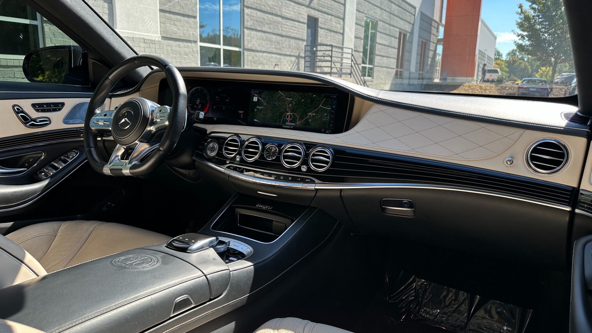 Used 2018 Mercedes-Benz S-Class AMG S 63 / EXCLUSIVE TRIM / DRIVER ASSIST / WARMTH AND COMFORT for sale $61,995 at Formula Imports in Charlotte NC 28227 48