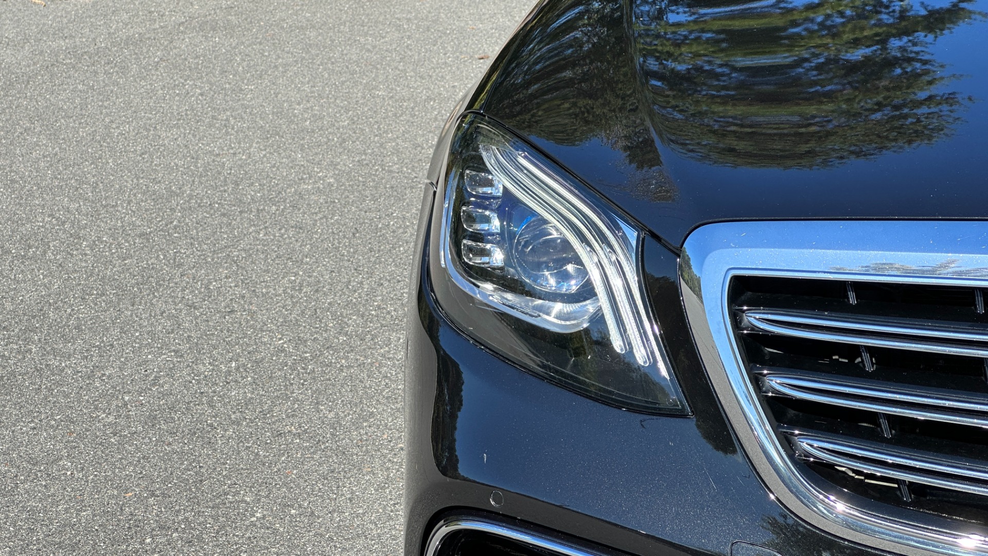 Used 2018 Mercedes-Benz S-Class AMG S 63 / EXCLUSIVE TRIM / DRIVER ASSIST / WARMTH AND COMFORT for sale $61,995 at Formula Imports in Charlotte NC 28227 52