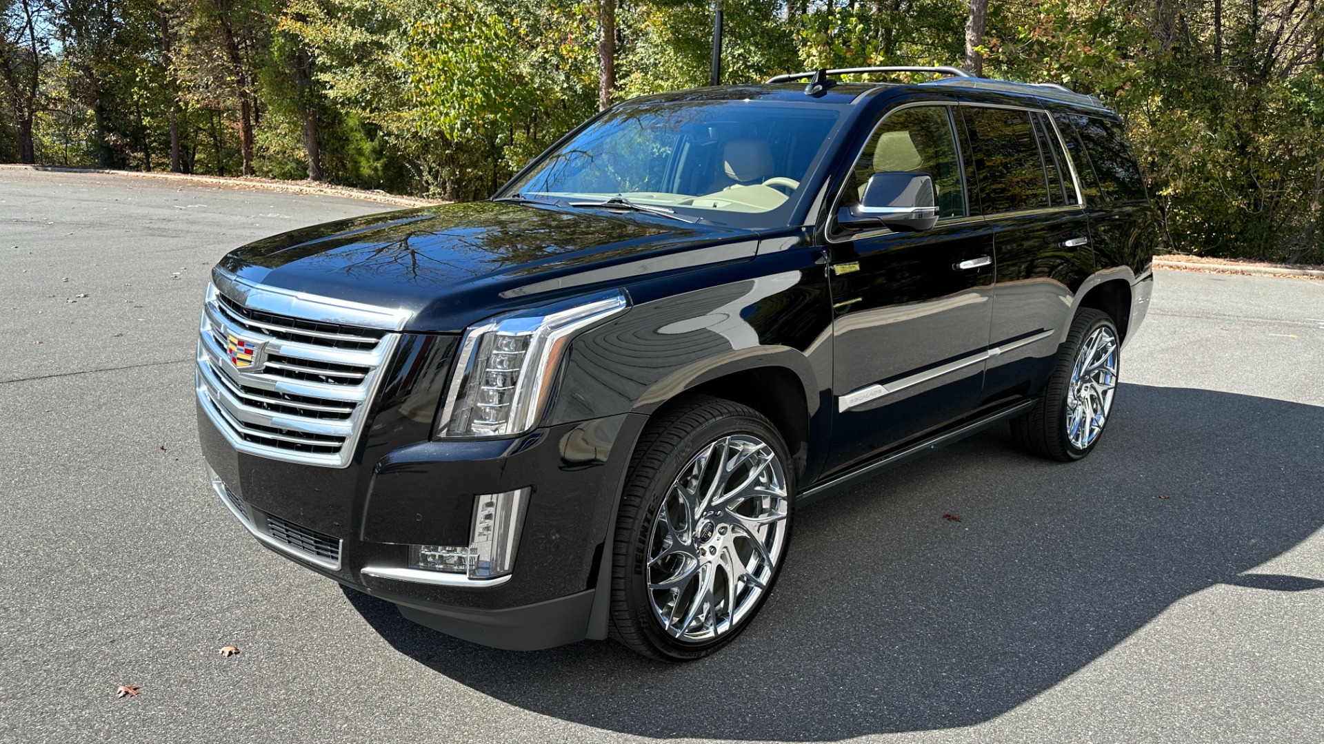 Used 2020 Cadillac Escalade PLATINUM / DUB WHEELS / MAPLE SUGAR INTERIOR for sale Sold at Formula Imports in Charlotte NC 28227 2