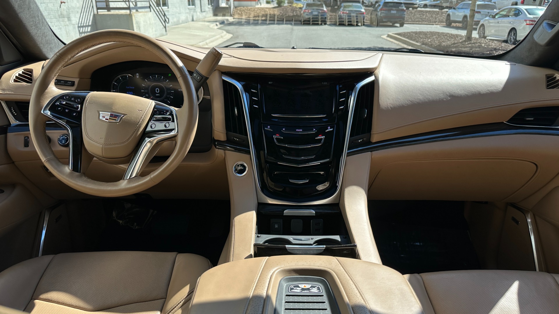 Used 2020 Cadillac Escalade PLATINUM / DUB WHEELS / MAPLE SUGAR INTERIOR for sale $51,500 at Formula Imports in Charlotte NC 28227 31