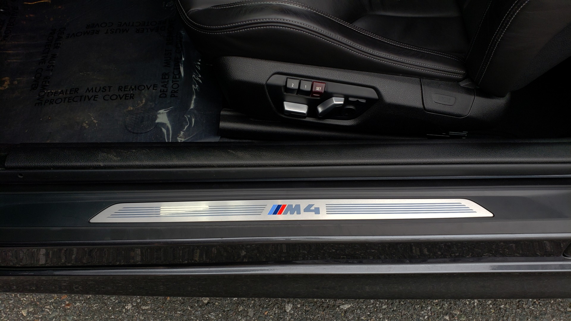 Used 2017 BMW M4 COUPE / 6-SPD MAN / NAV / CF ROOF / HTD STS for sale Sold at Formula Imports in Charlotte NC 28227 37