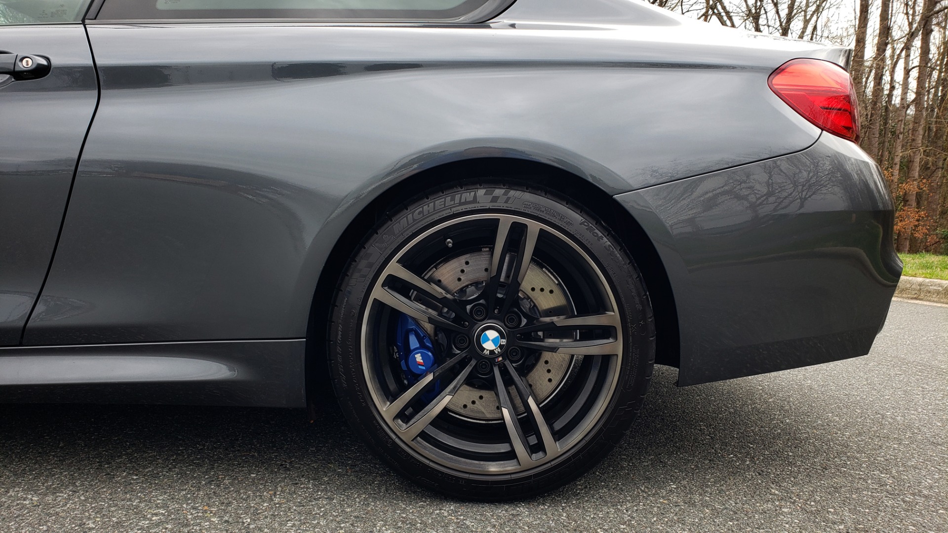 Used 2017 BMW M4 COUPE / 6-SPD MAN / NAV / CF ROOF / HTD STS for sale Sold at Formula Imports in Charlotte NC 28227 71