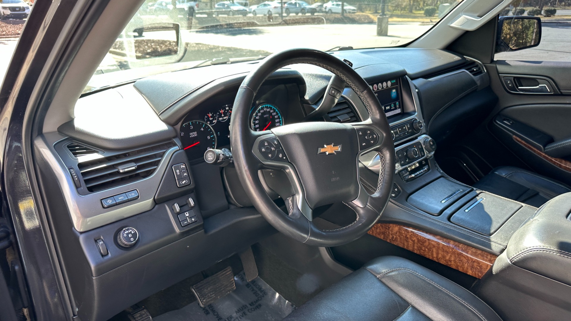 Used 2016 Chevrolet Tahoe LTZ // 22 // REAR DVD // SUNROOF // BUCKETS for sale Sold at Formula Imports in Charlotte NC 28227 11