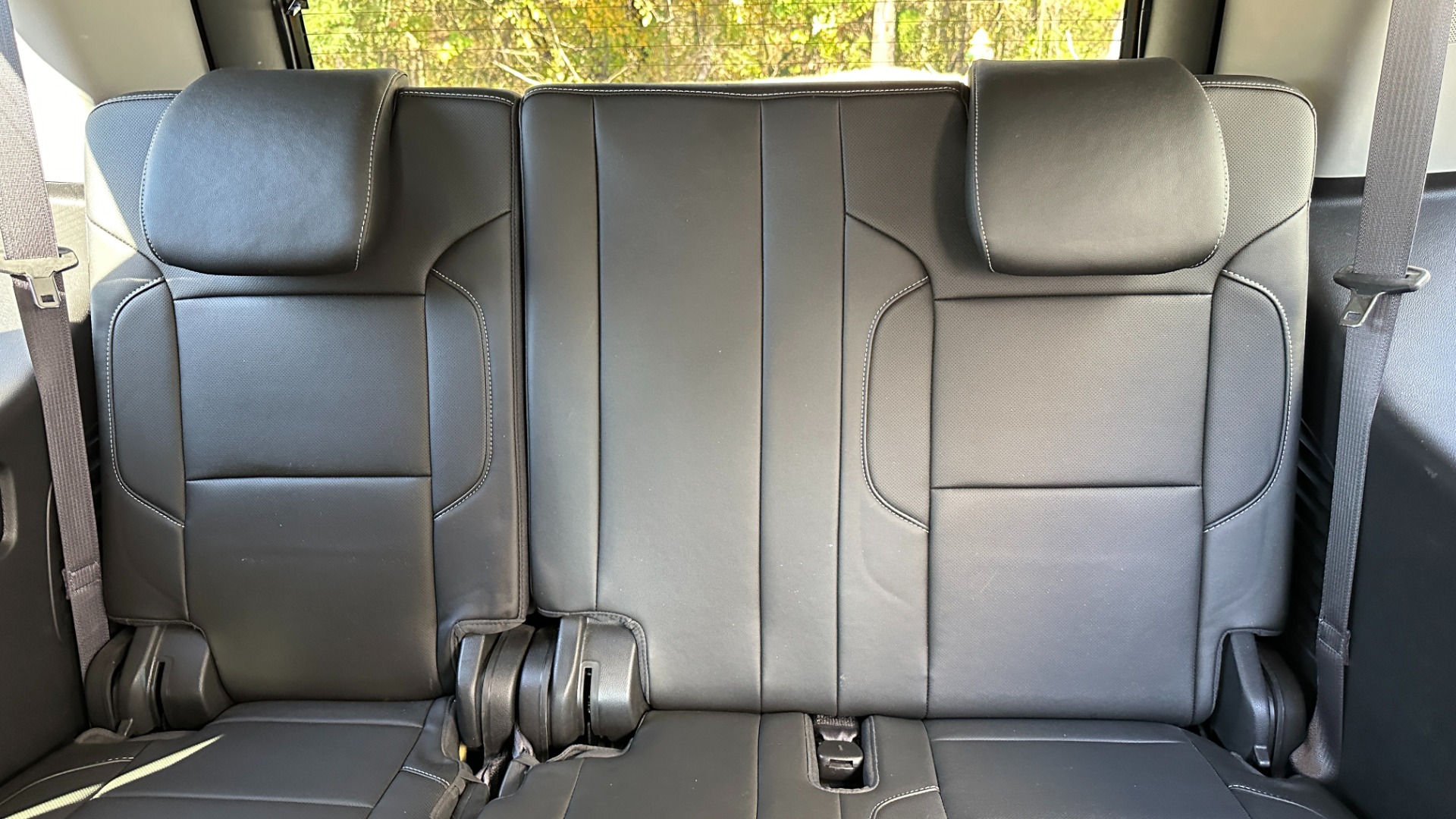 Used 2016 Chevrolet Tahoe LTZ // 22 // REAR DVD // SUNROOF // BUCKETS for sale Sold at Formula Imports in Charlotte NC 28227 32
