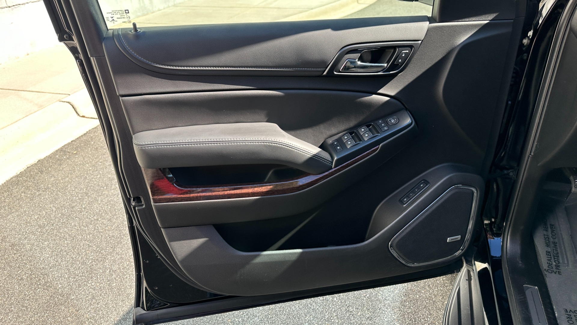Used 2019 GMC Yukon SLT / GRAPHITE ED. / PERFORMANCE ED. / OPEN ROAD PKG for sale $41,995 at Formula Imports in Charlotte NC 28227 11