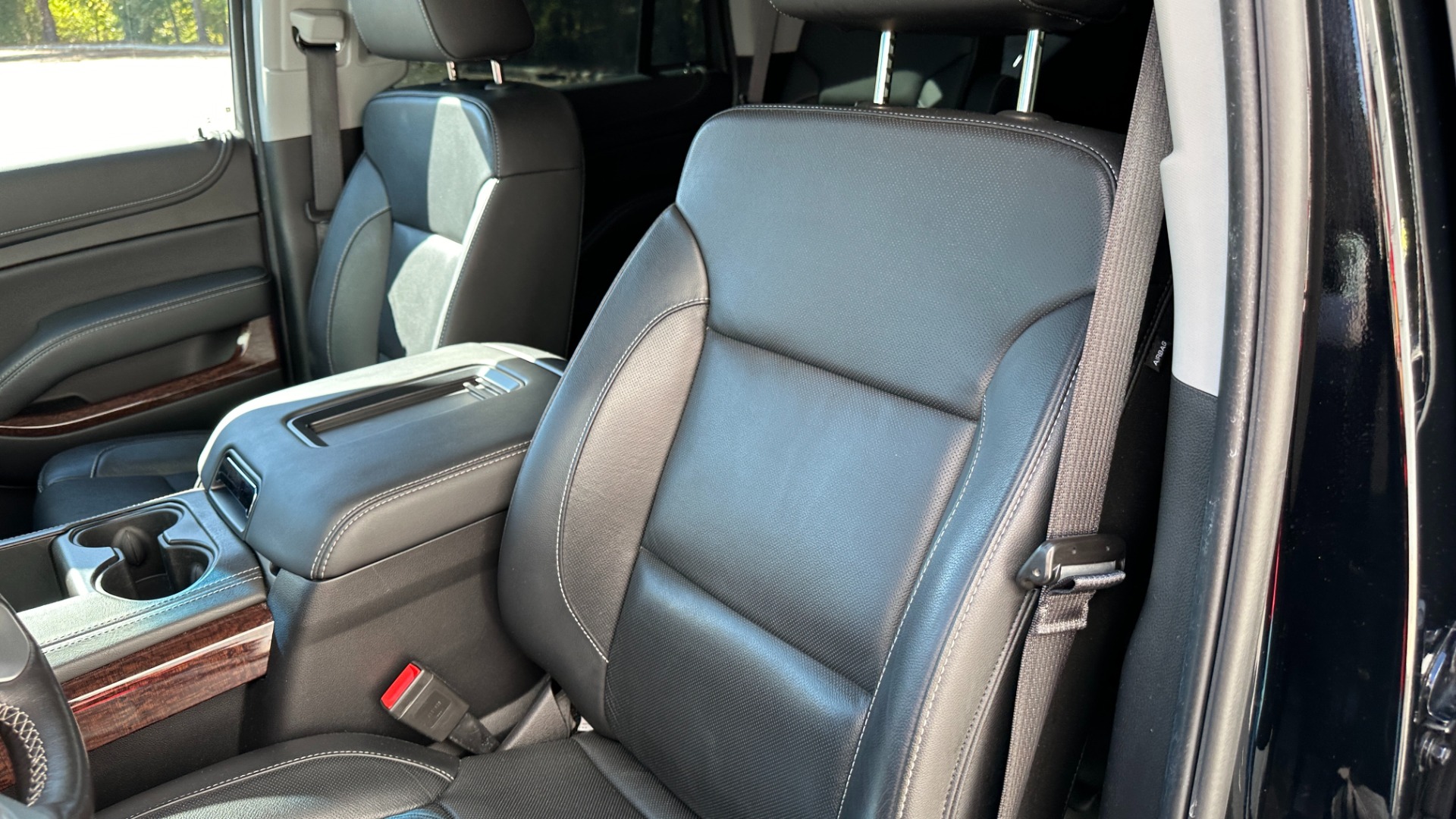 Used 2019 GMC Yukon SLT / GRAPHITE ED. / PERFORMANCE ED. / OPEN ROAD PKG for sale $41,995 at Formula Imports in Charlotte NC 28227 14