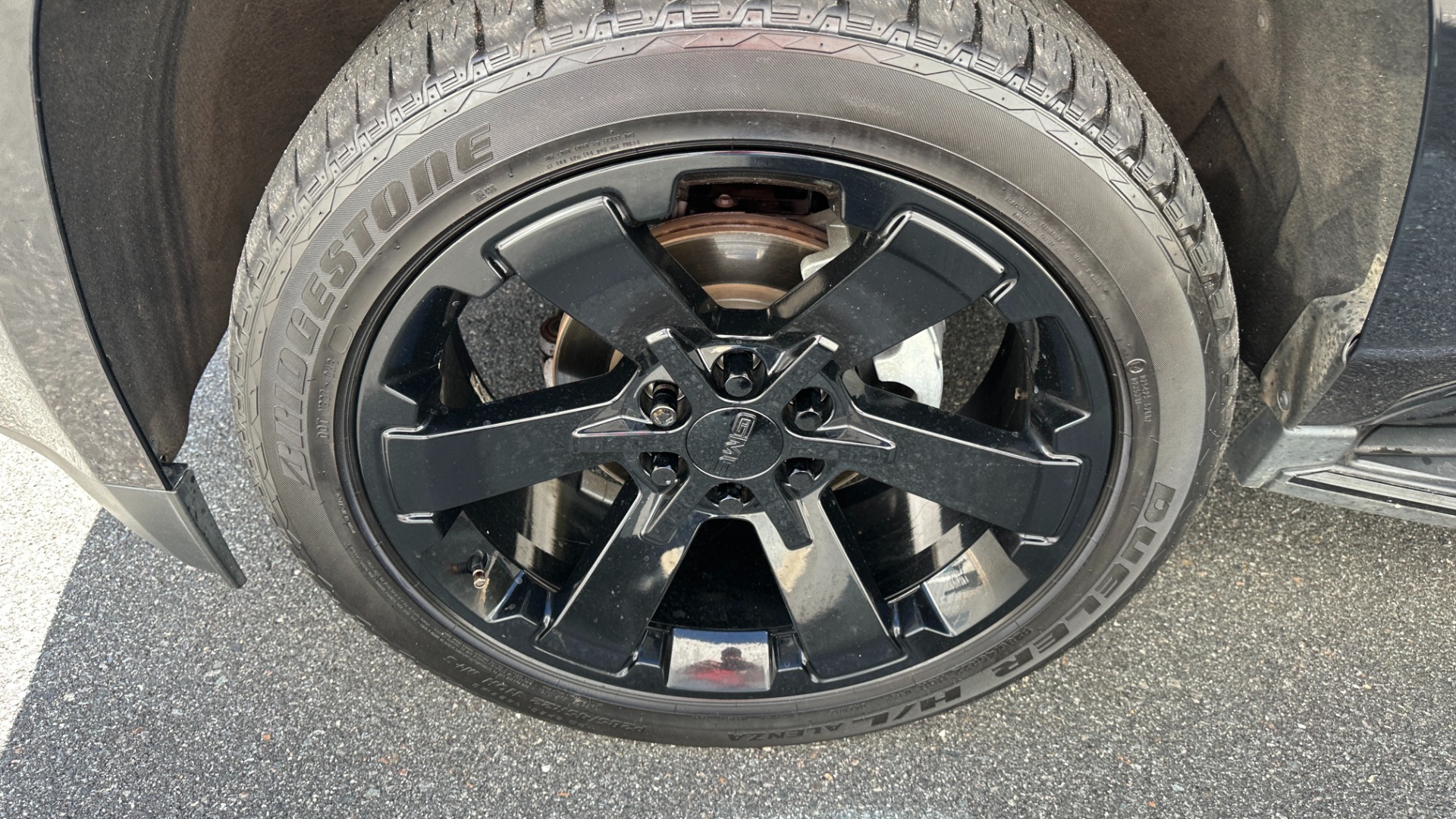 Used 2019 GMC Yukon SLT / GRAPHITE ED. / PERFORMANCE ED. / OPEN ROAD PKG for sale $41,995 at Formula Imports in Charlotte NC 28227 51