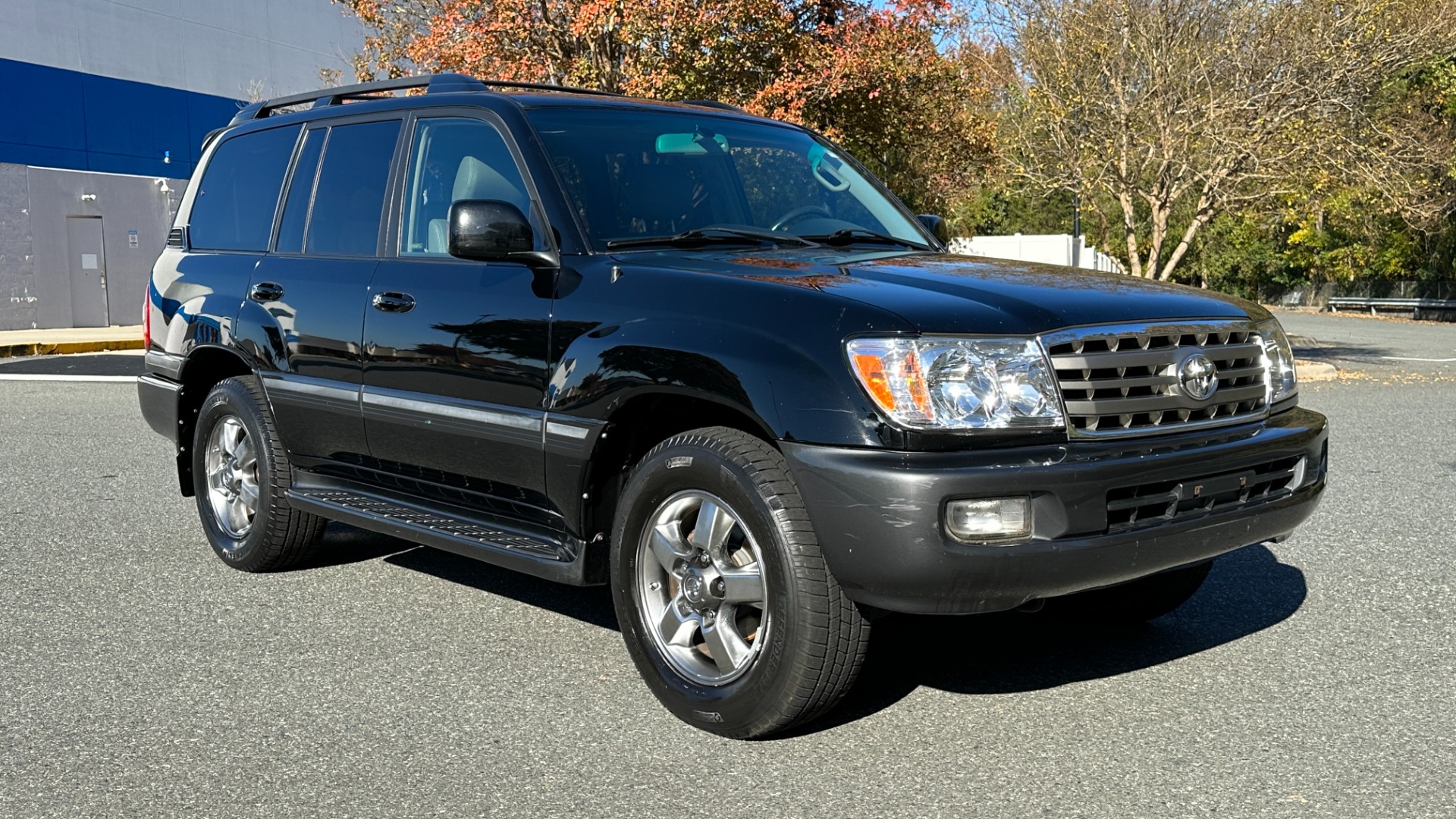 Used 2007 Toyota Land Cruiser NAV / V8 / HEIGHT CONTROL / FULL SERVICE HISTORY for sale $19,700 at Formula Imports in Charlotte NC 28227 5