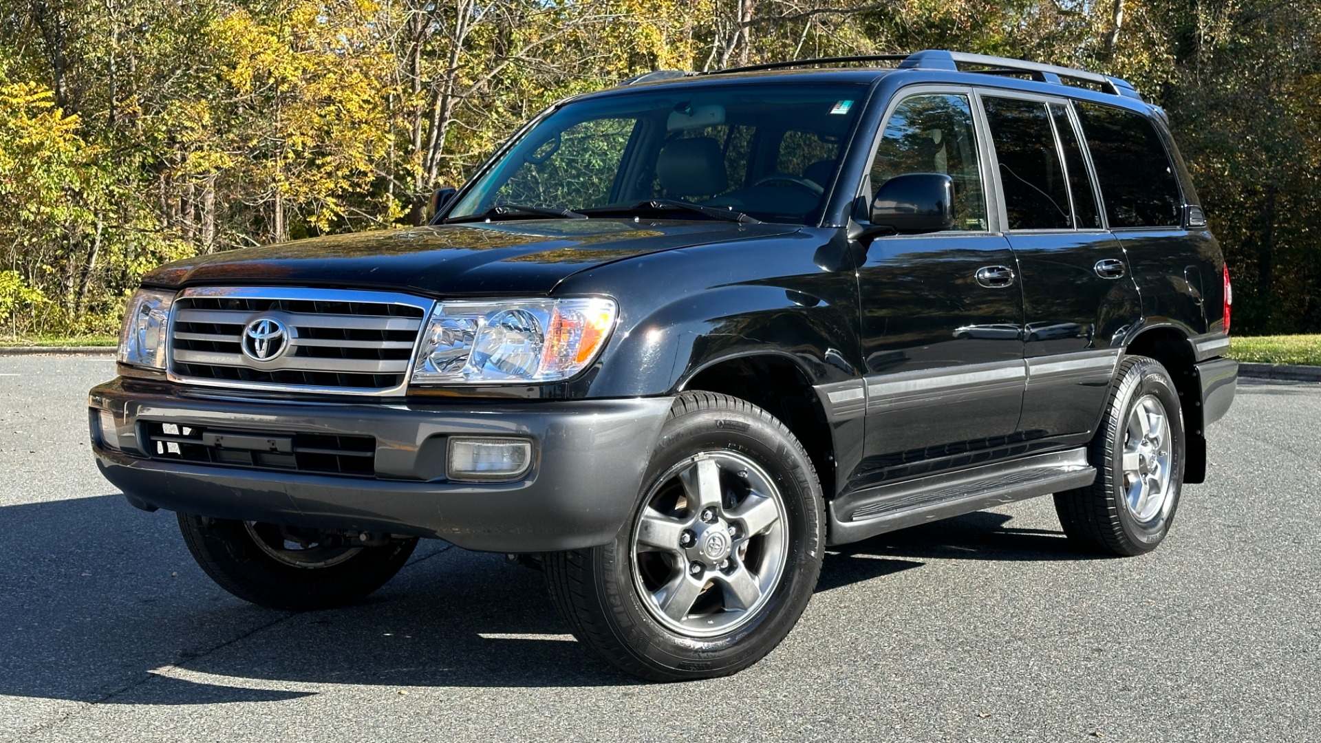 Used 2007 Toyota Land Cruiser NAV / V8 / HEIGHT CONTROL / FULL SERVICE HISTORY for sale $19,700 at Formula Imports in Charlotte NC 28227 1