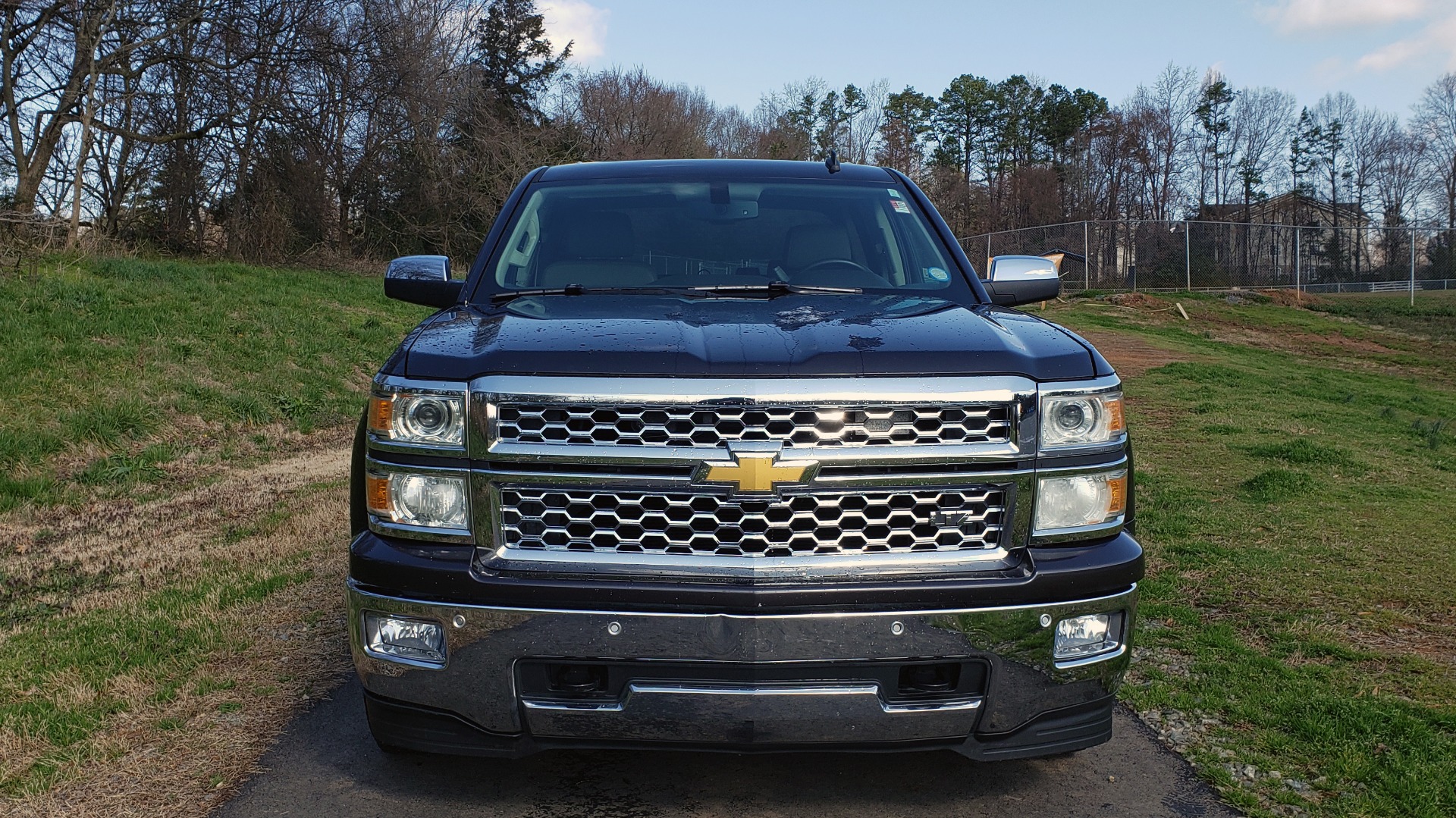 Used 2014 Chevrolet SILVERADO 1500 LTZ 4WD 1LZ / NAV / SUNROOF / REARVIEW / HITCH for sale Sold at Formula Imports in Charlotte NC 28227 11