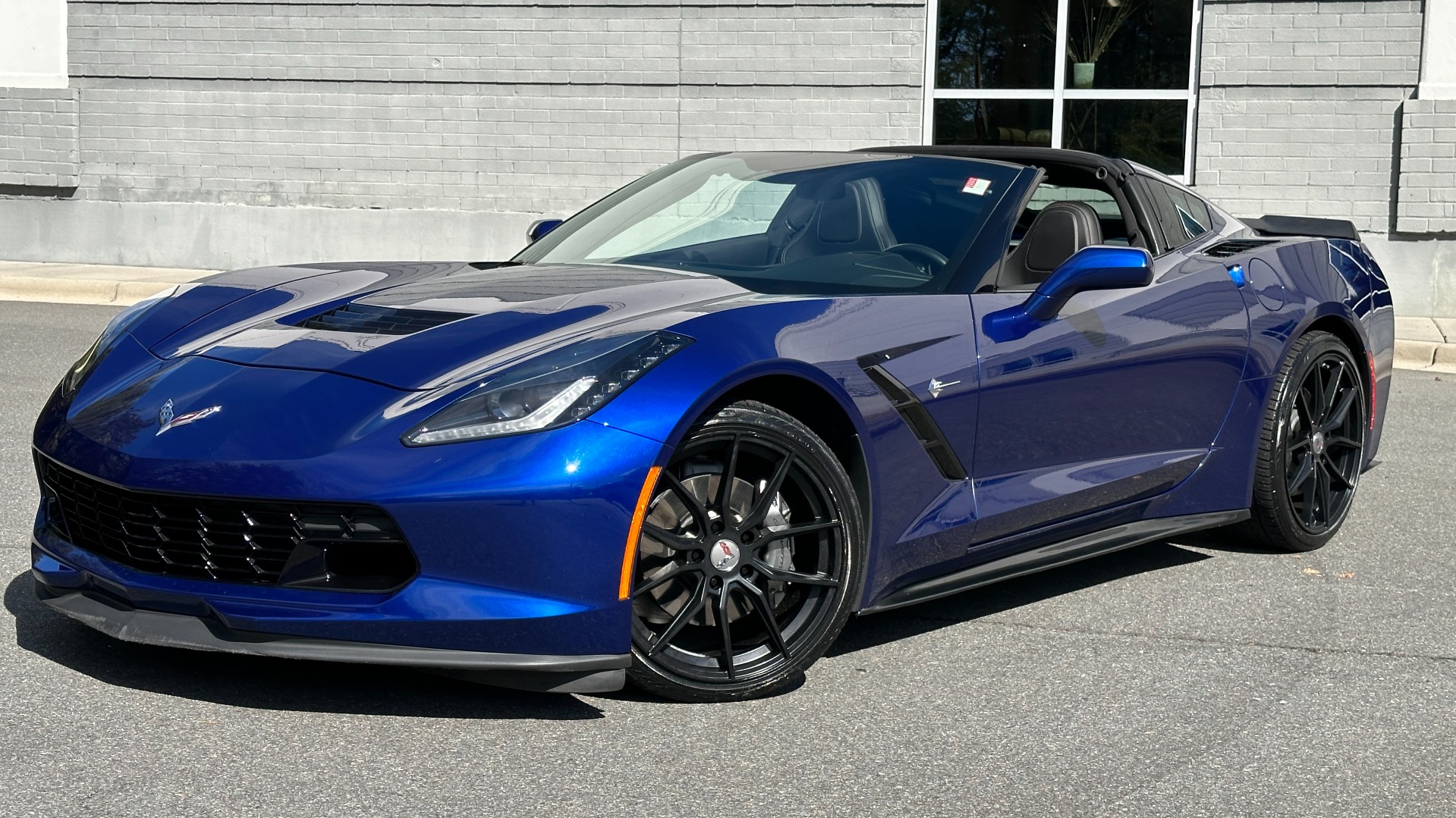 Used 2016 Chevrolet Corvette 1LT / 6 SPEED / 6.2L V8 ENGINE / REMOVABLE ROOF for sale $46,500 at Formula Imports in Charlotte NC 28227 2