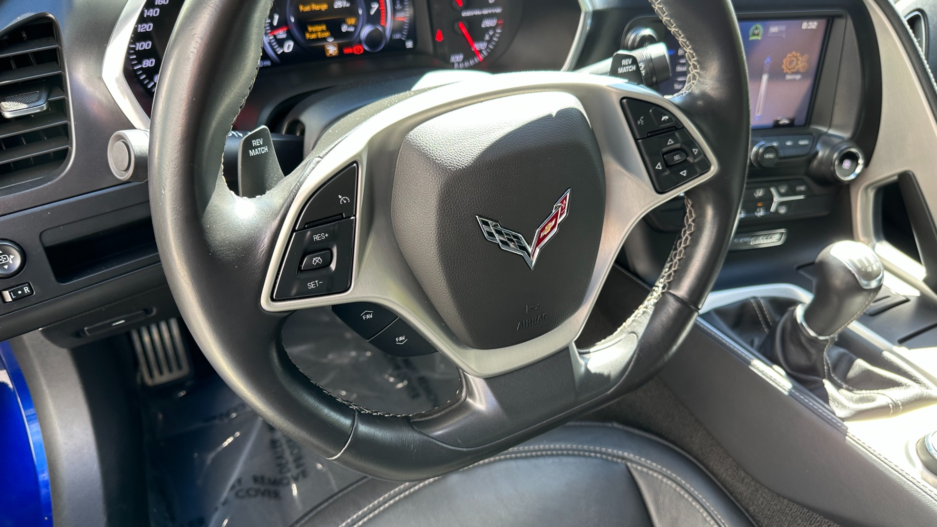 Used 2016 Chevrolet Corvette 1LT / 6 SPEED / 6.2L V8 ENGINE / REMOVABLE ROOF for sale $46,500 at Formula Imports in Charlotte NC 28227 20