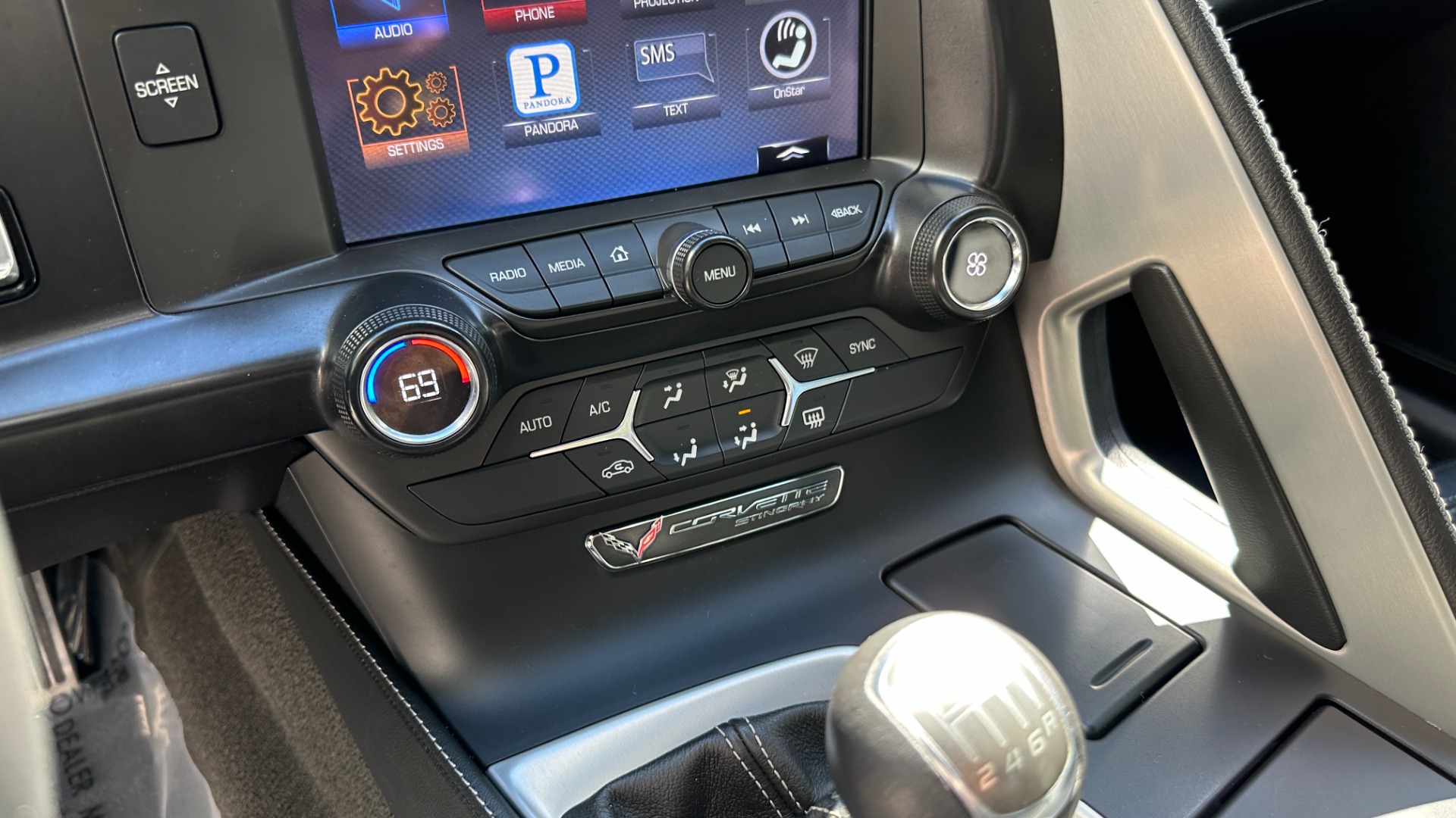Used 2016 Chevrolet Corvette 1LT / 6 SPEED / 6.2L V8 ENGINE / REMOVABLE ROOF for sale $46,500 at Formula Imports in Charlotte NC 28227 23