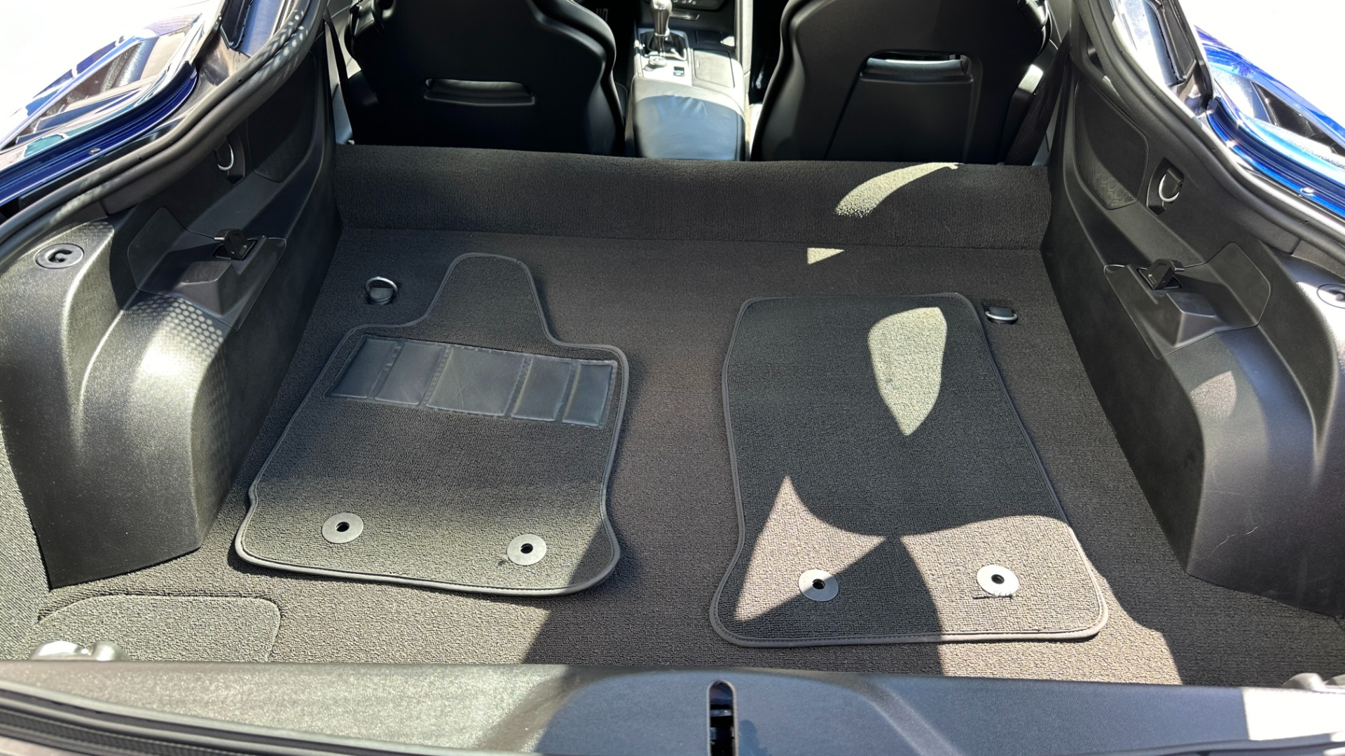 Used 2016 Chevrolet Corvette 1LT / 6 SPEED / 6.2L V8 ENGINE / REMOVABLE ROOF for sale $46,500 at Formula Imports in Charlotte NC 28227 32