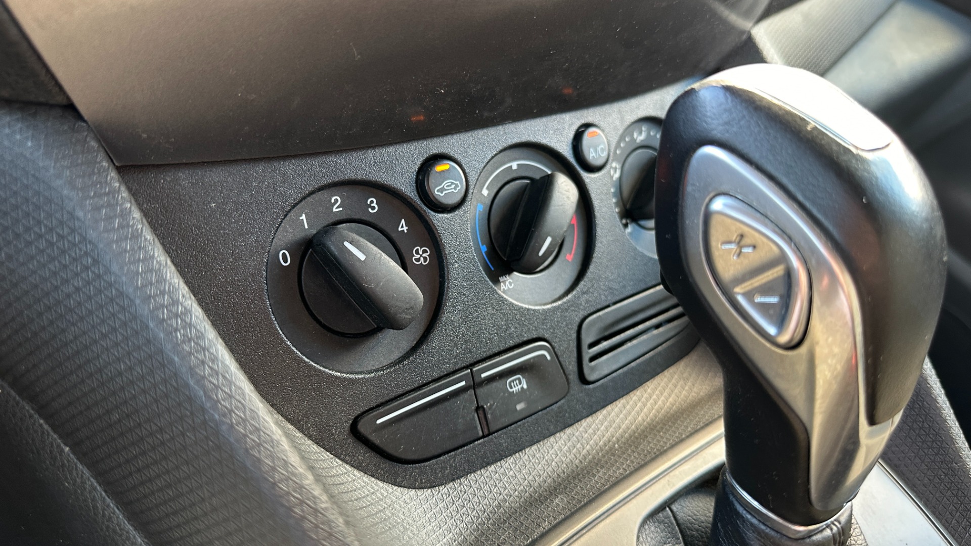 Used 2016 Ford Transit Connect XLT for sale $12,999 at Formula Imports in Charlotte NC 28227 14