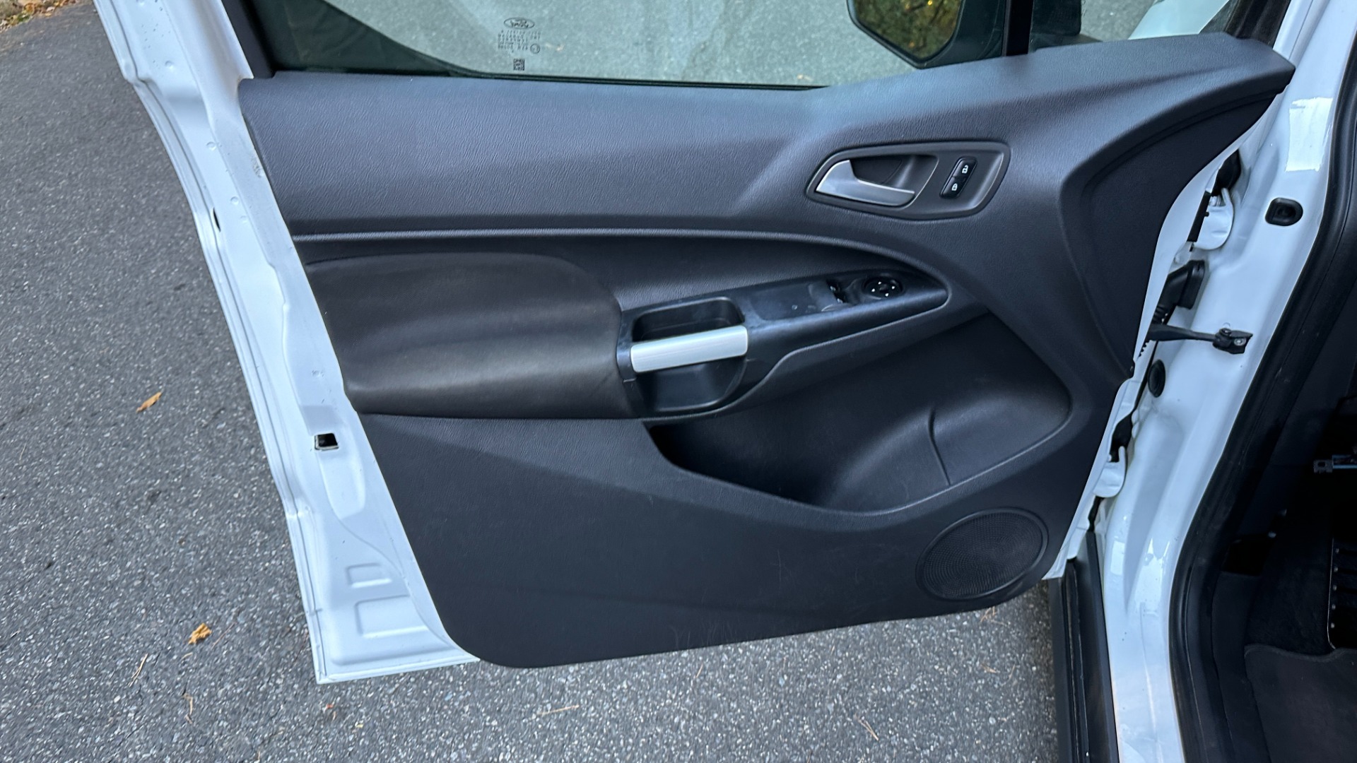 Used 2016 Ford Transit Connect XLT for sale $12,999 at Formula Imports in Charlotte NC 28227 24
