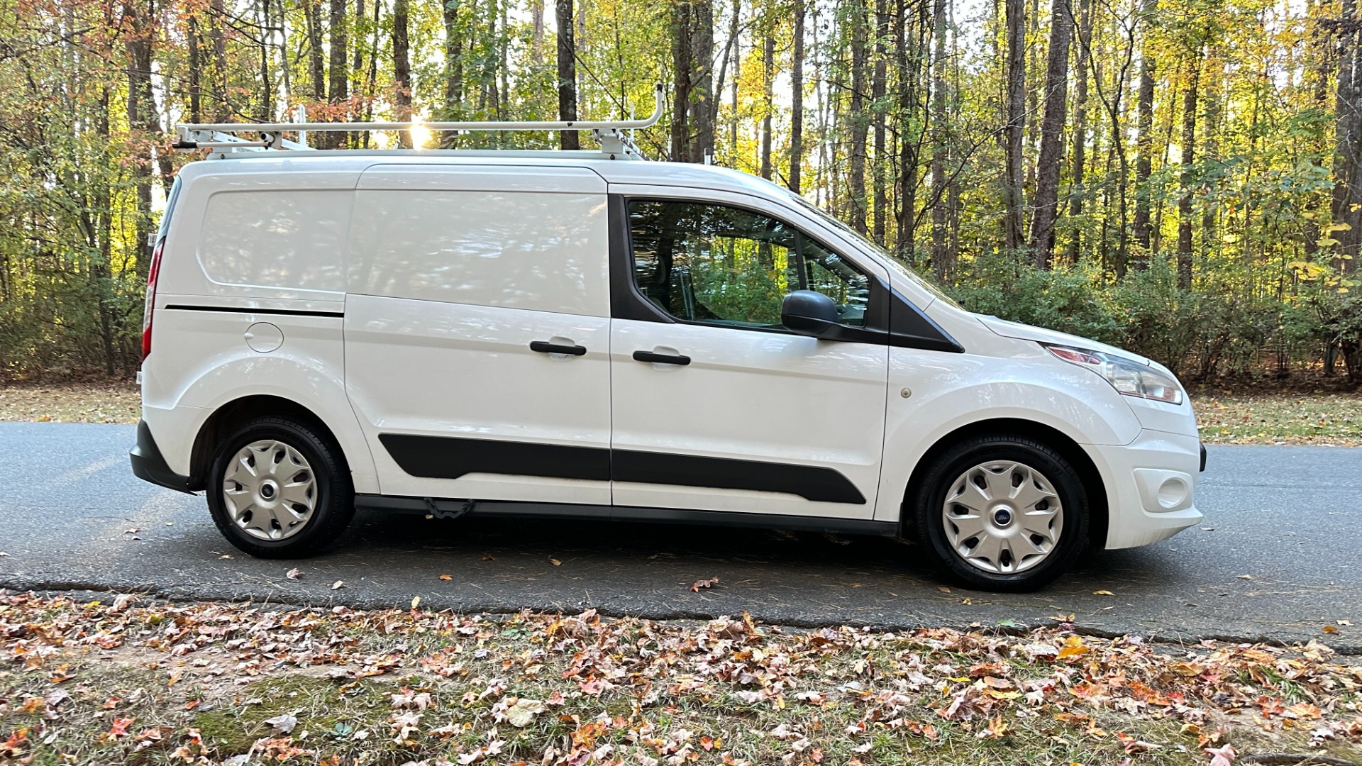 Used 2016 Ford Transit Connect XLT for sale $12,999 at Formula Imports in Charlotte NC 28227 3