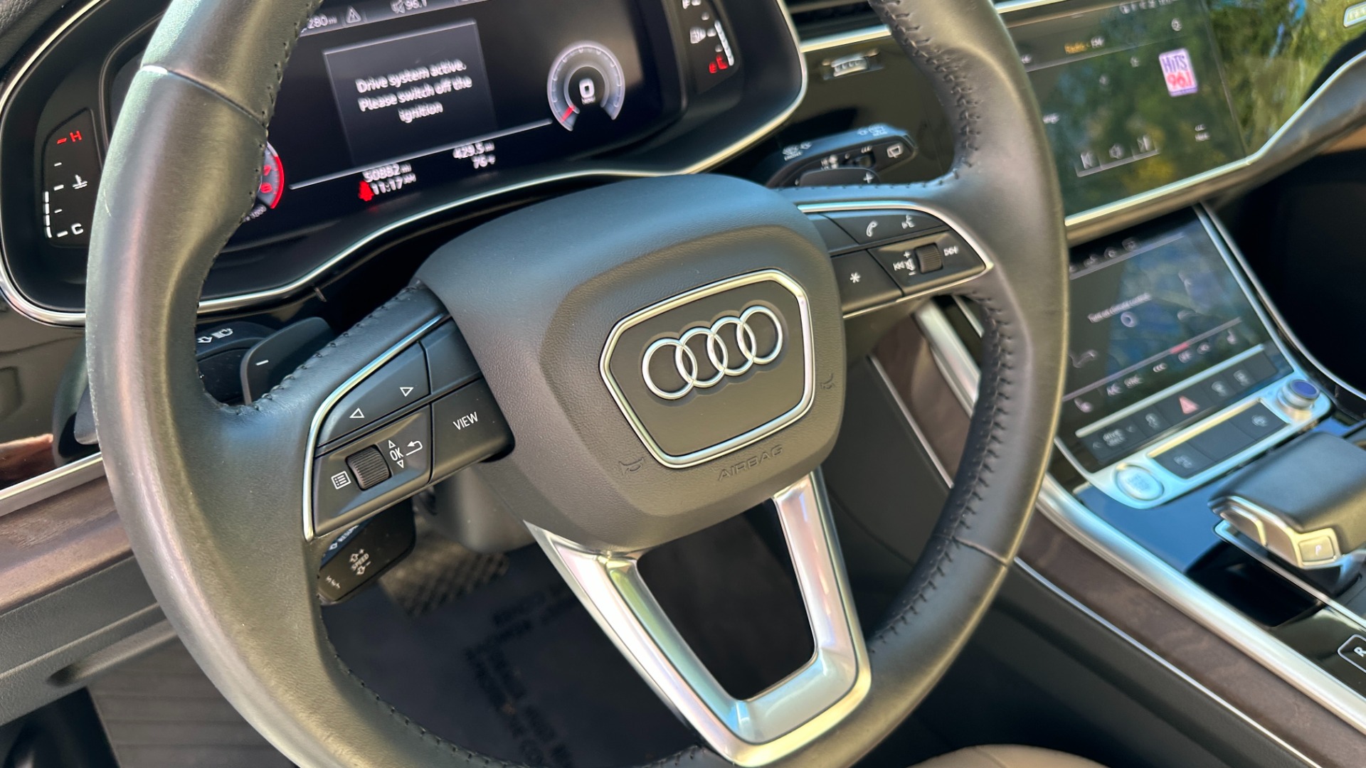 Used 2019 Audi Q8 PREMIUM / CONVENIENCE PACKAGE / TOWING PACKAGE / METALLIC PAINT for sale Sold at Formula Imports in Charlotte NC 28227 16