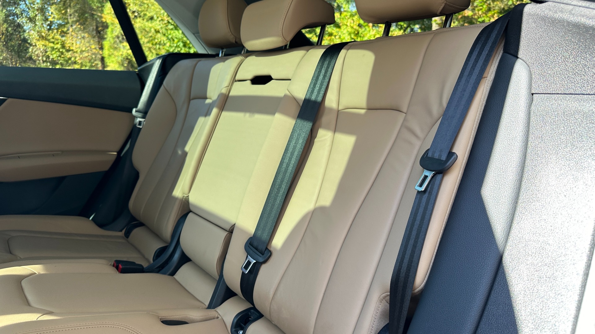 Used 2019 Audi Q8 PREMIUM / CONVENIENCE PACKAGE / TOWING PACKAGE / METALLIC PAINT for sale Sold at Formula Imports in Charlotte NC 28227 25