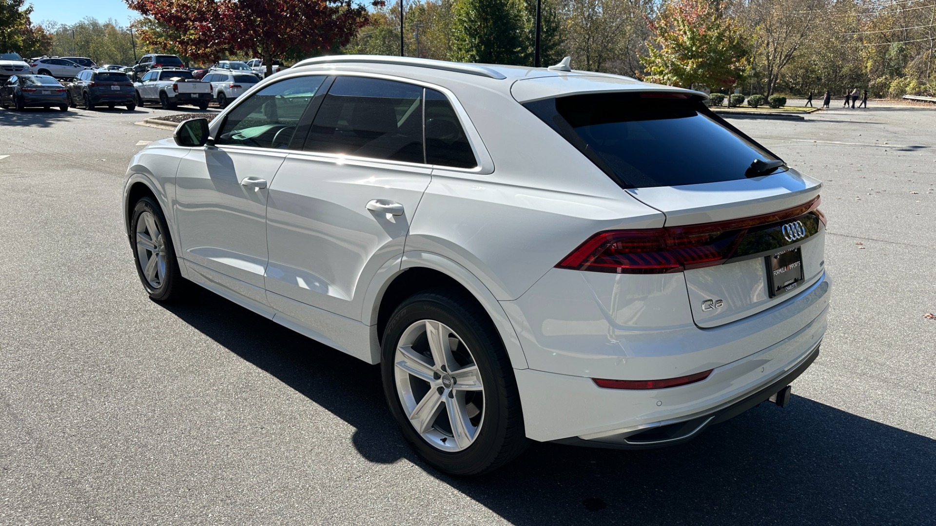 Used 2019 Audi Q8 PREMIUM / CONVENIENCE PACKAGE / TOWING PACKAGE / METALLIC PAINT for sale Sold at Formula Imports in Charlotte NC 28227 4
