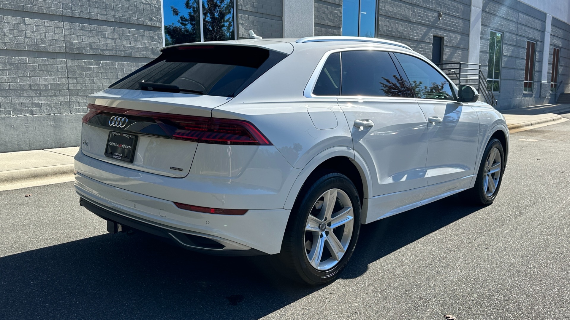 Used 2019 Audi Q8 PREMIUM / CONVENIENCE PACKAGE / TOWING PACKAGE / METALLIC PAINT for sale Sold at Formula Imports in Charlotte NC 28227 7