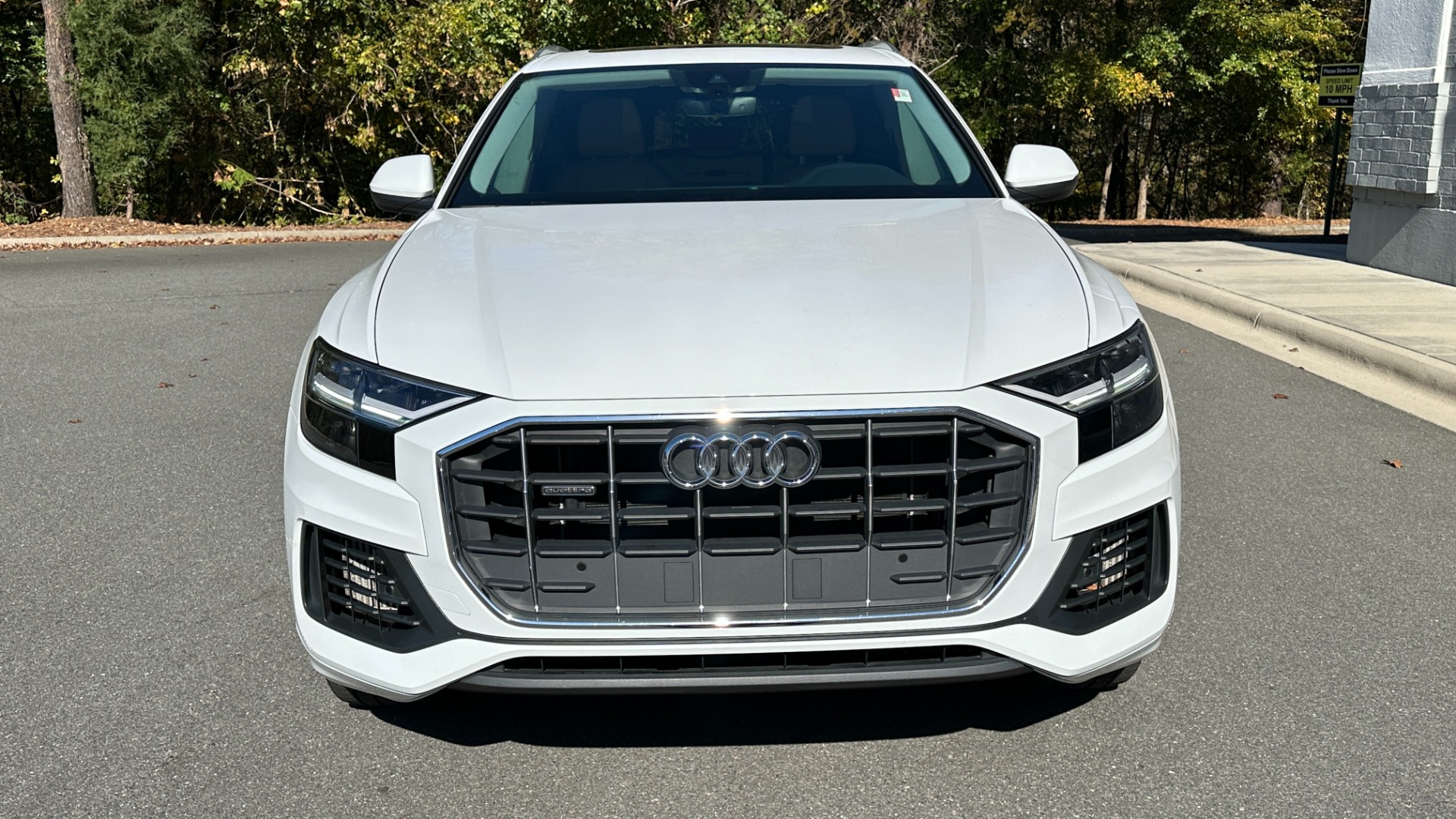 Used 2019 Audi Q8 PREMIUM / CONVENIENCE PACKAGE / TOWING PACKAGE / METALLIC PAINT for sale Sold at Formula Imports in Charlotte NC 28227 8
