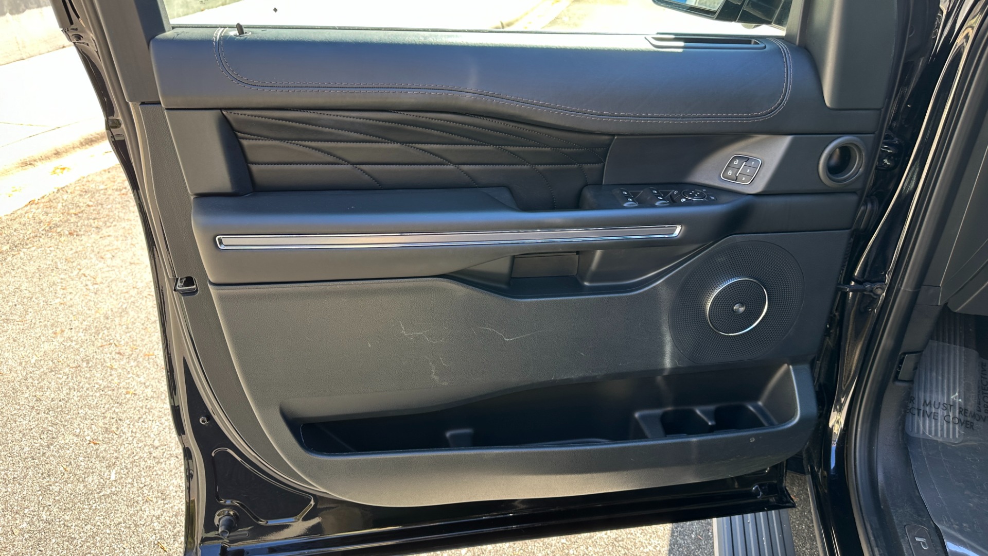 Used 2021 Ford Expedition Max PLATINUM / HEAVY DUTY TOW PACKAGE / REAR SEAT ENTERTAINMENT for sale $52,900 at Formula Imports in Charlotte NC 28227 10