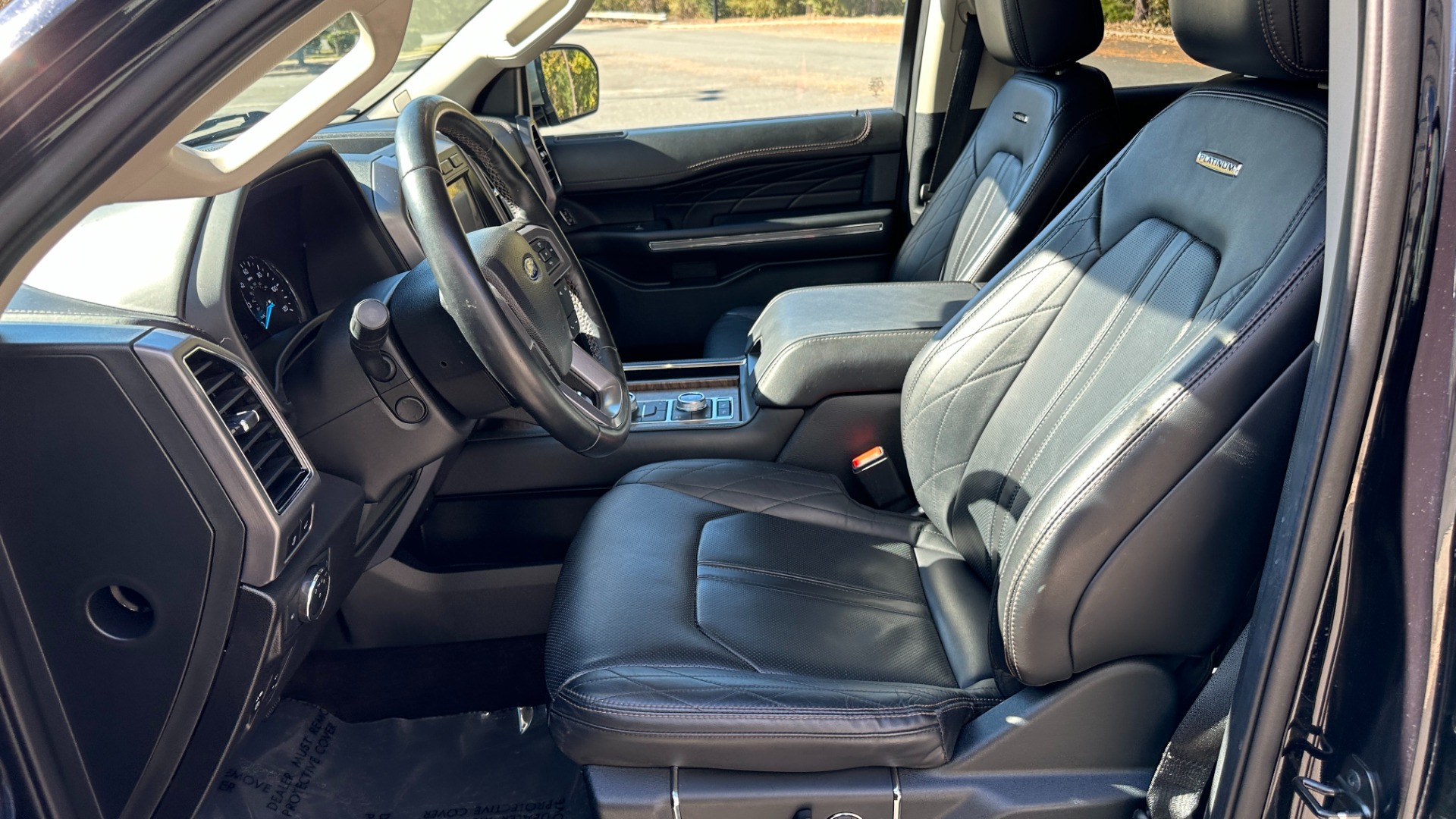 Used 2021 Ford Expedition Max PLATINUM / HEAVY DUTY TOW PACKAGE / REAR SEAT ENTERTAINMENT for sale $52,900 at Formula Imports in Charlotte NC 28227 12