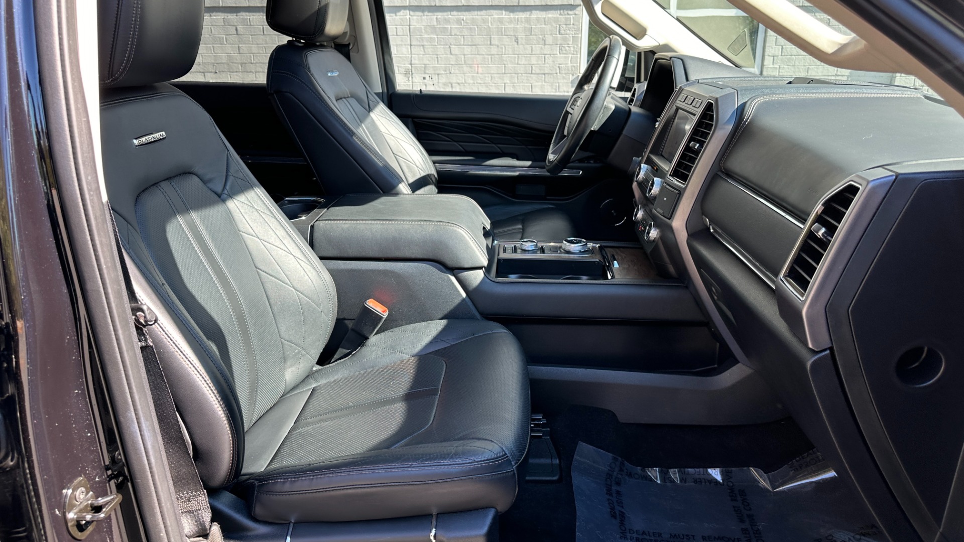 Used 2021 Ford Expedition Max PLATINUM / HEAVY DUTY TOW PACKAGE / REAR SEAT ENTERTAINMENT for sale Sold at Formula Imports in Charlotte NC 28227 37