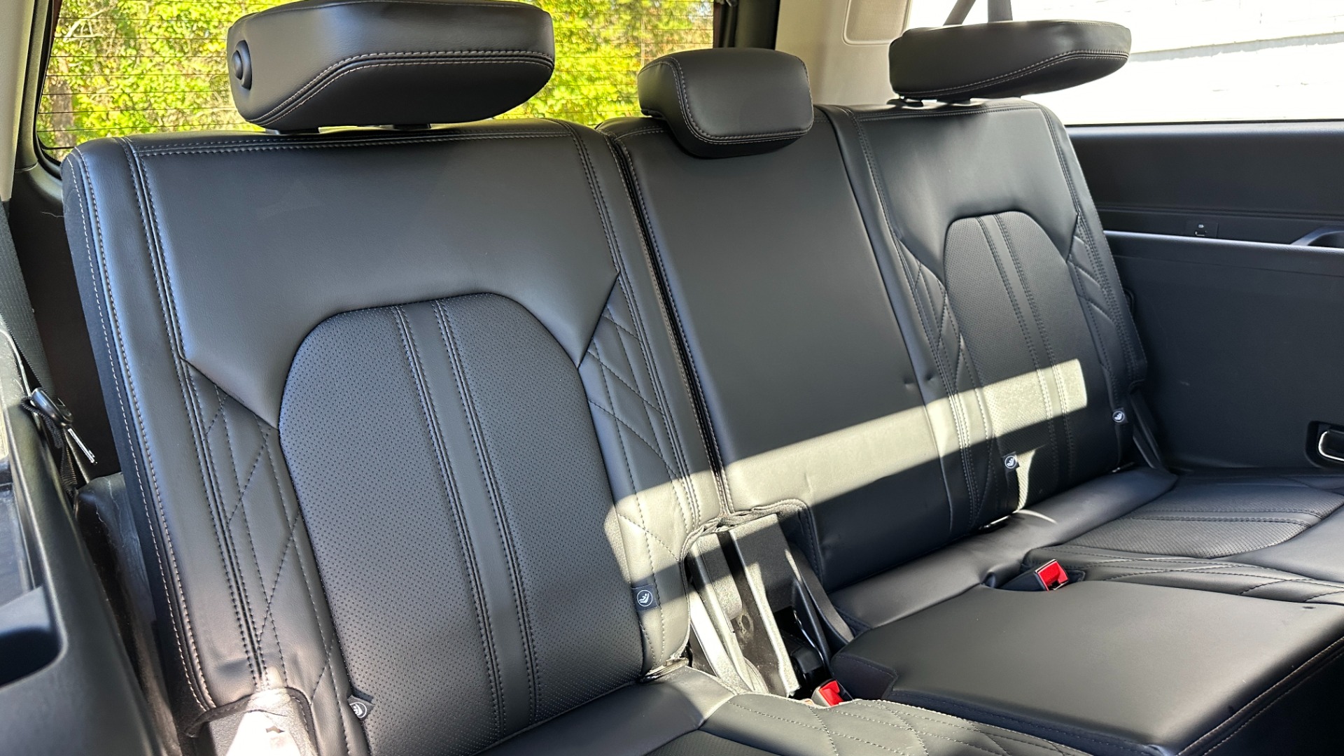 Used 2021 Ford Expedition Max PLATINUM / HEAVY DUTY TOW PACKAGE / REAR SEAT ENTERTAINMENT for sale $52,900 at Formula Imports in Charlotte NC 28227 41